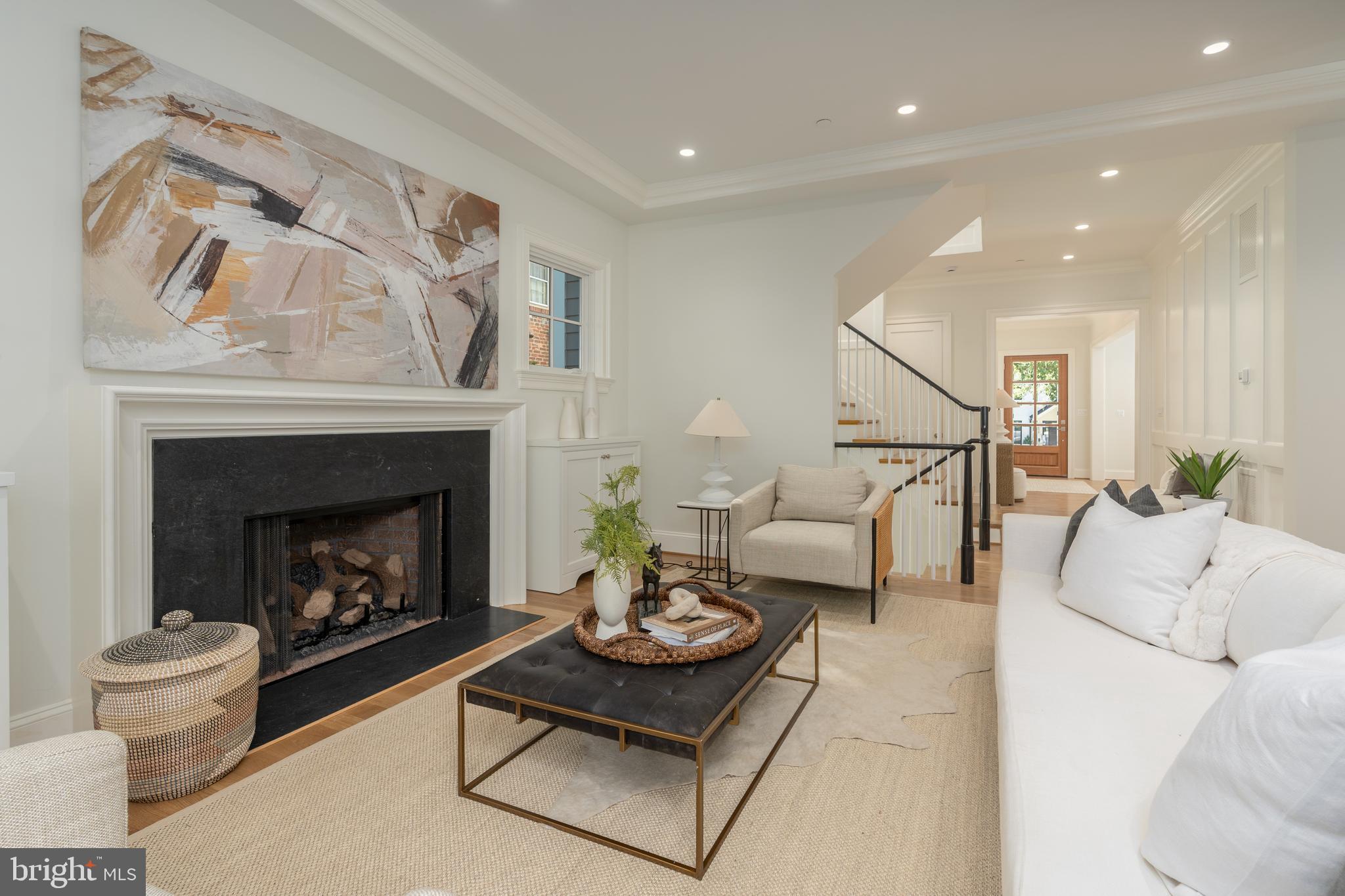 CHEVY CHASE VILLAGE - Residential