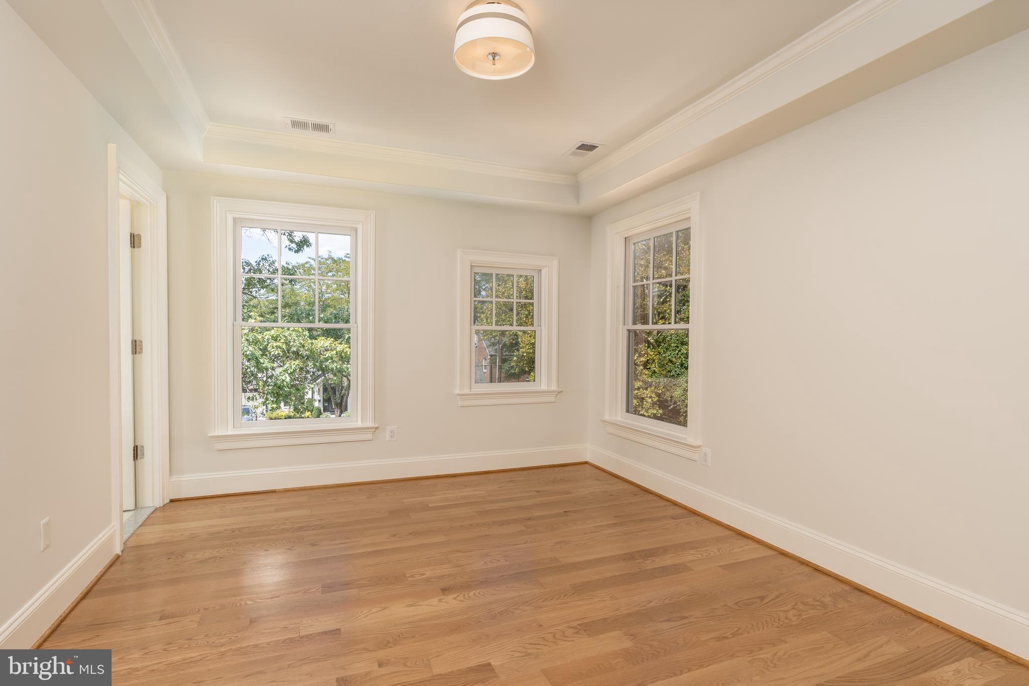 CHEVY CHASE VILLAGE - Residential