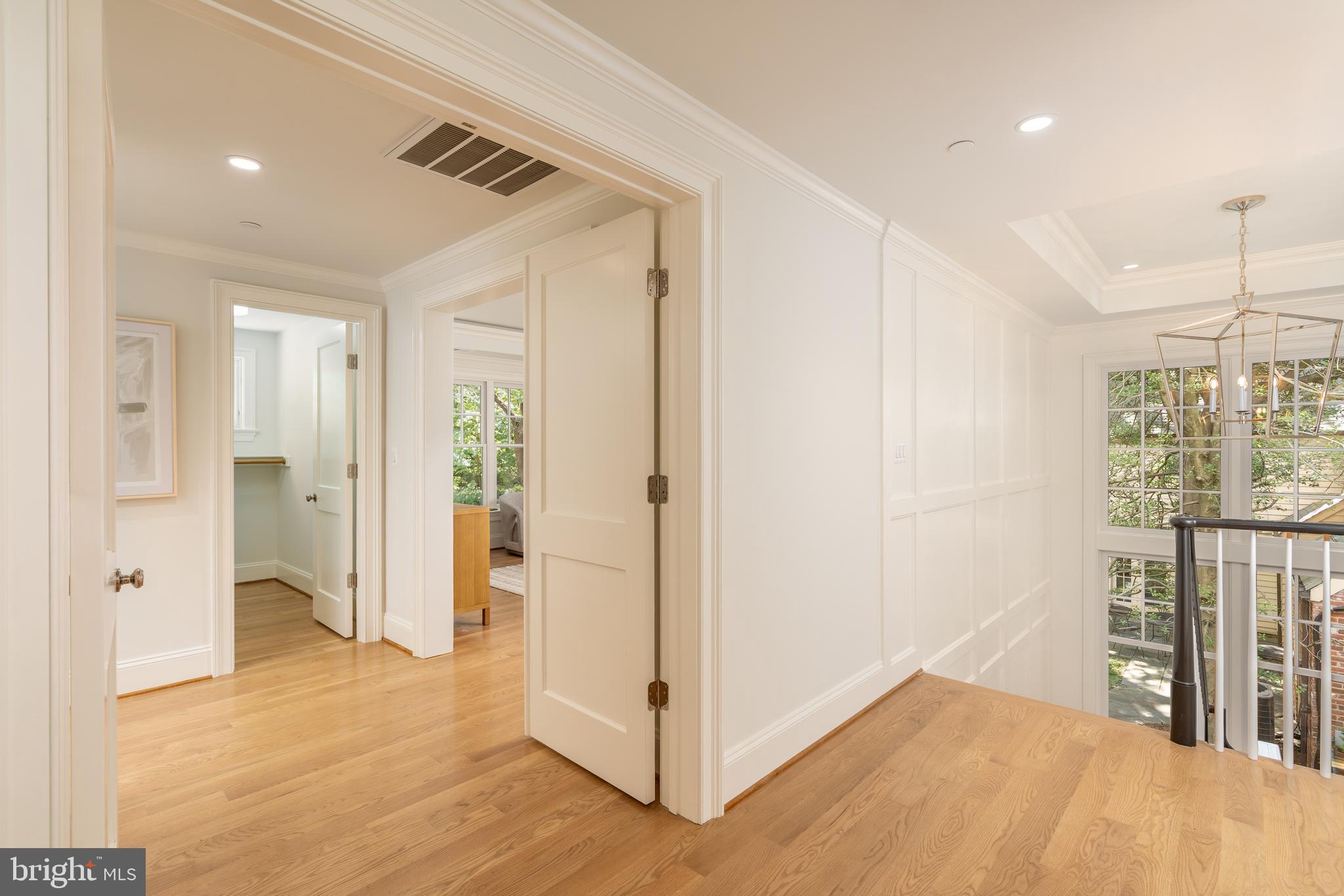 CHEVY CHASE VILLAGE - Residential