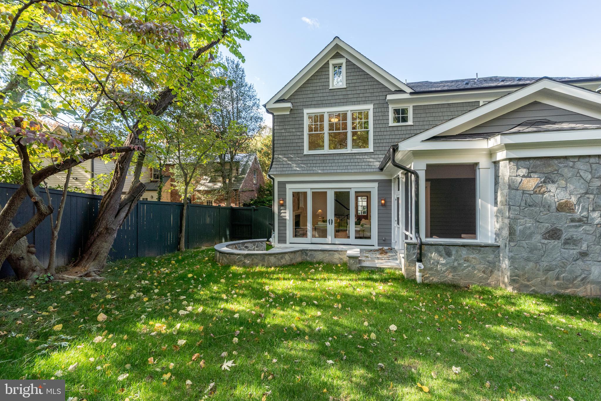 CHEVY CHASE VILLAGE - Residential