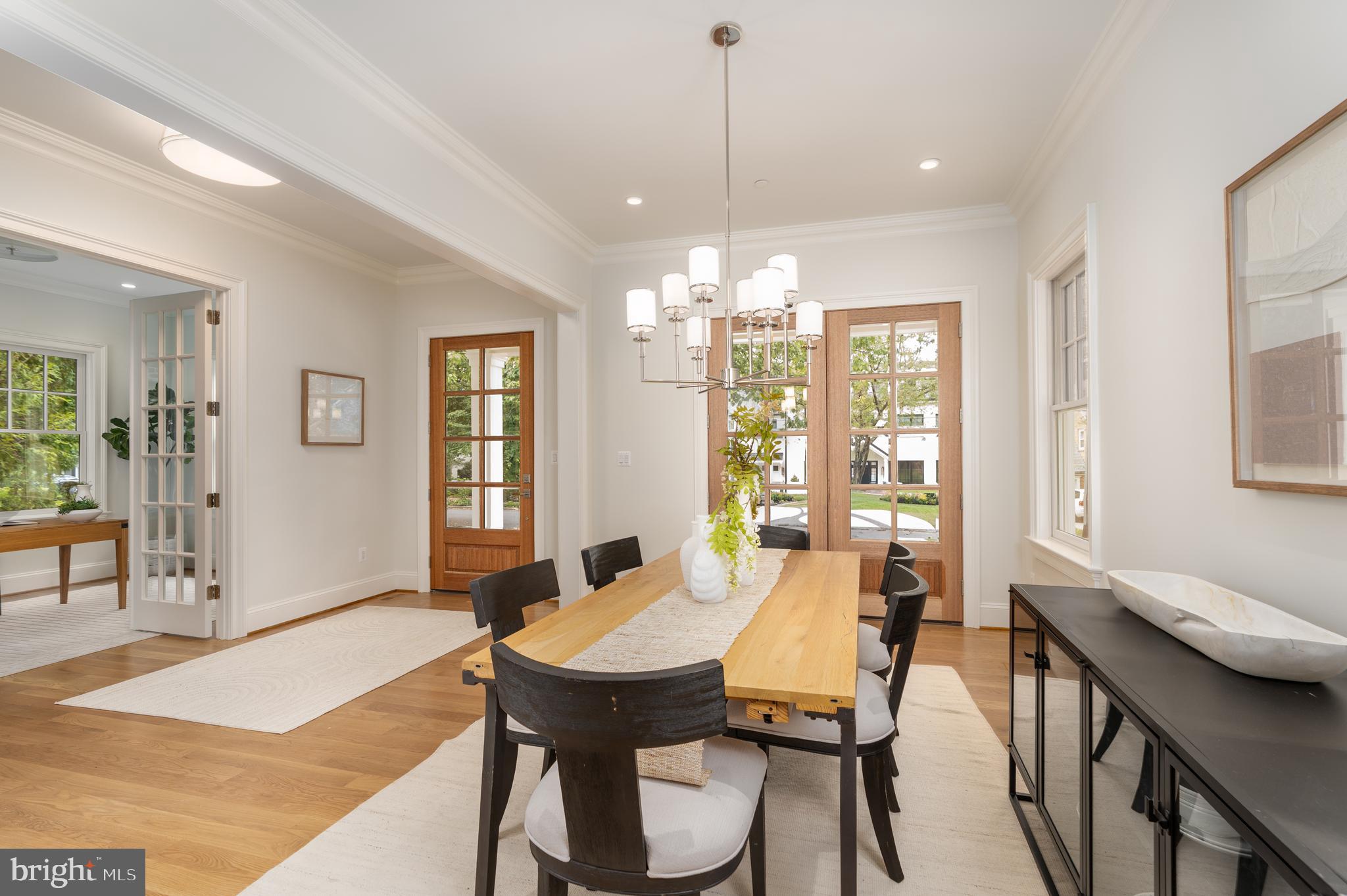 CHEVY CHASE VILLAGE - Residential