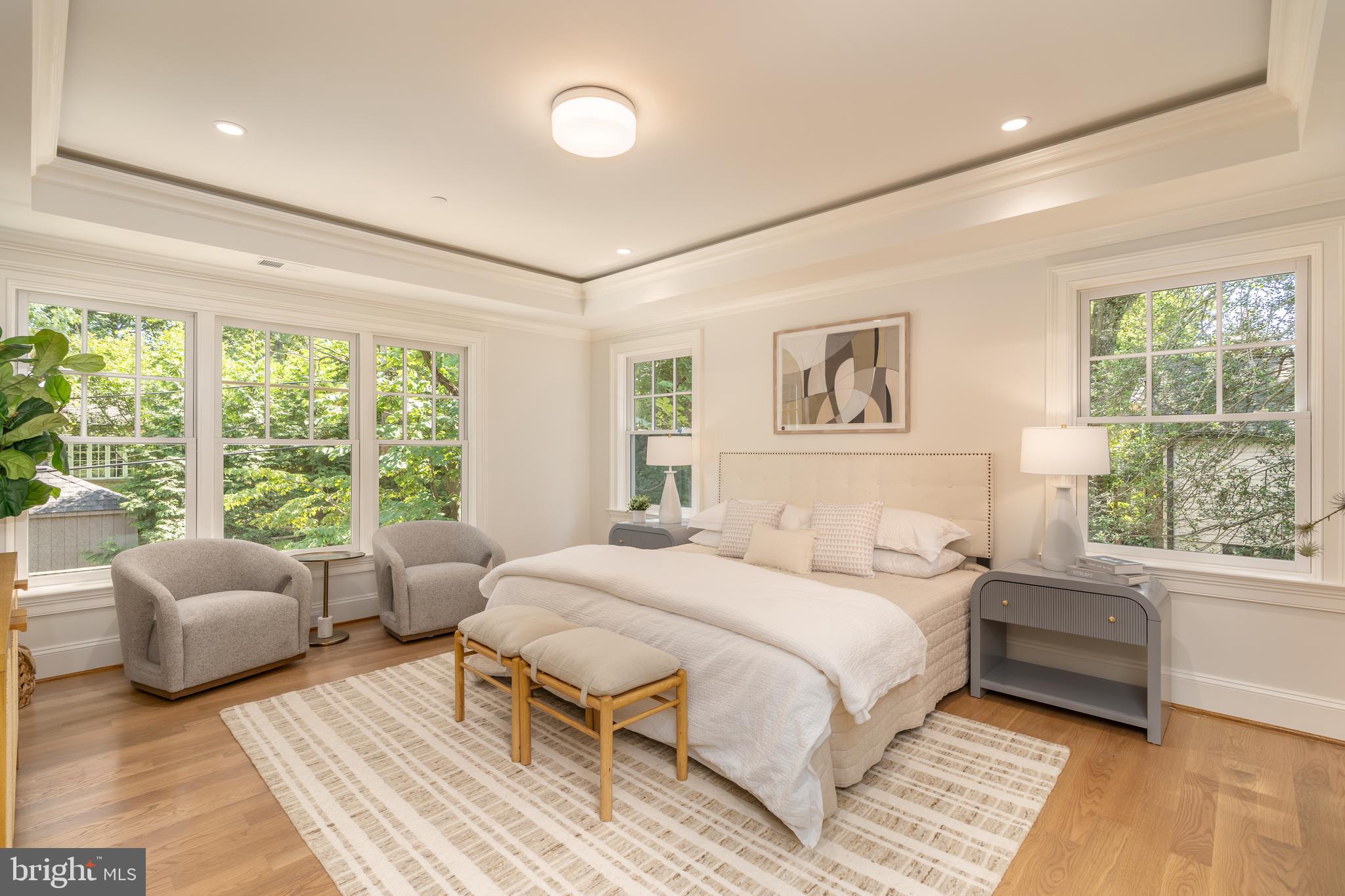 CHEVY CHASE VILLAGE - Residential