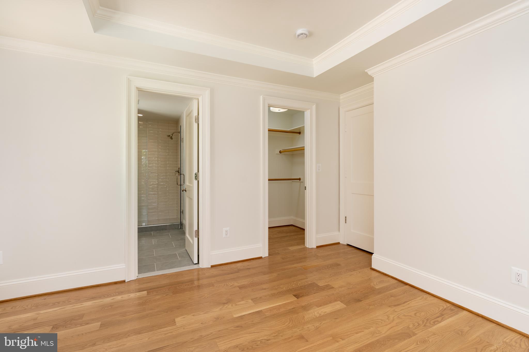 CHEVY CHASE VILLAGE - Residential