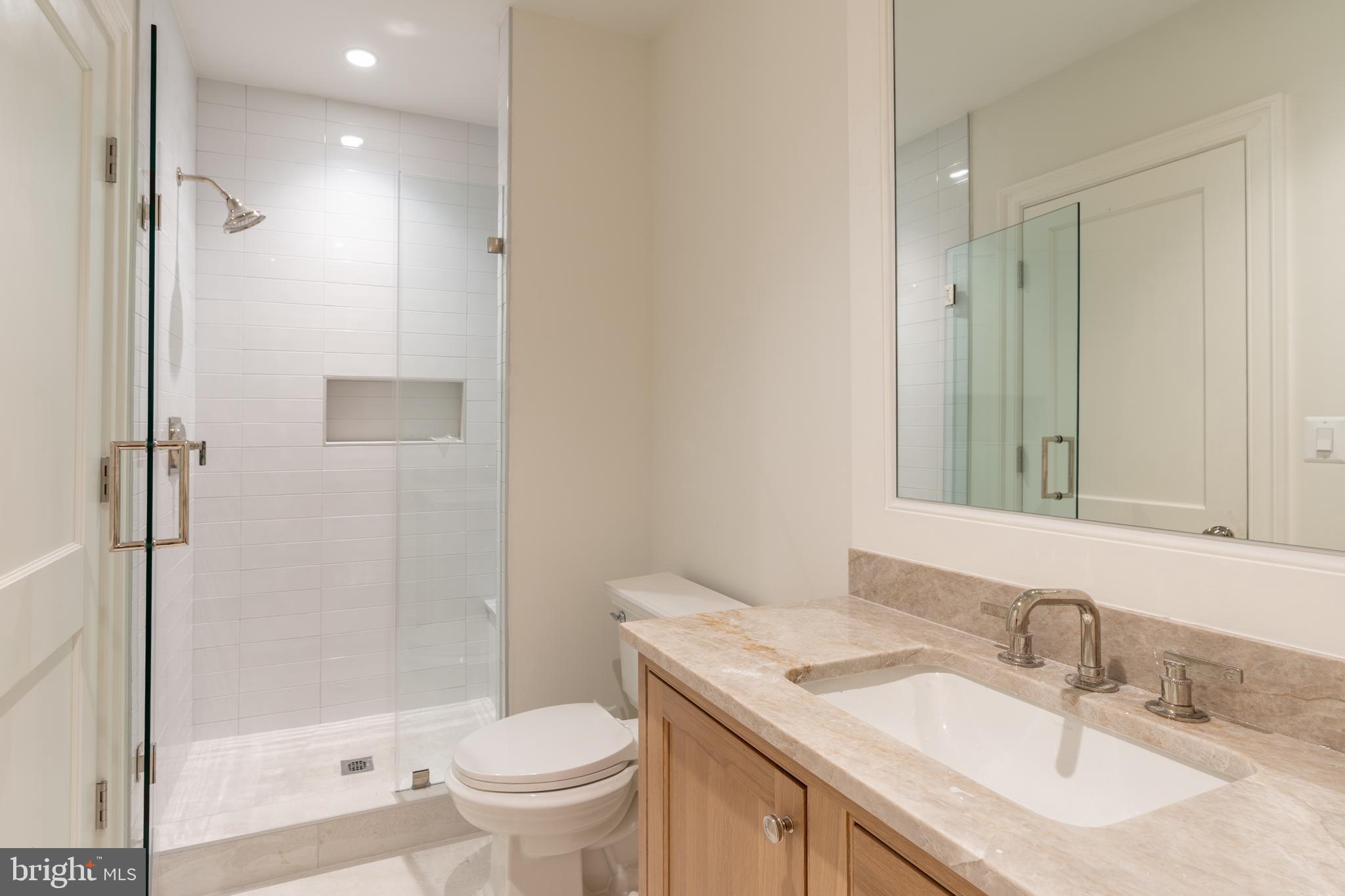 CHEVY CHASE VILLAGE - Residential