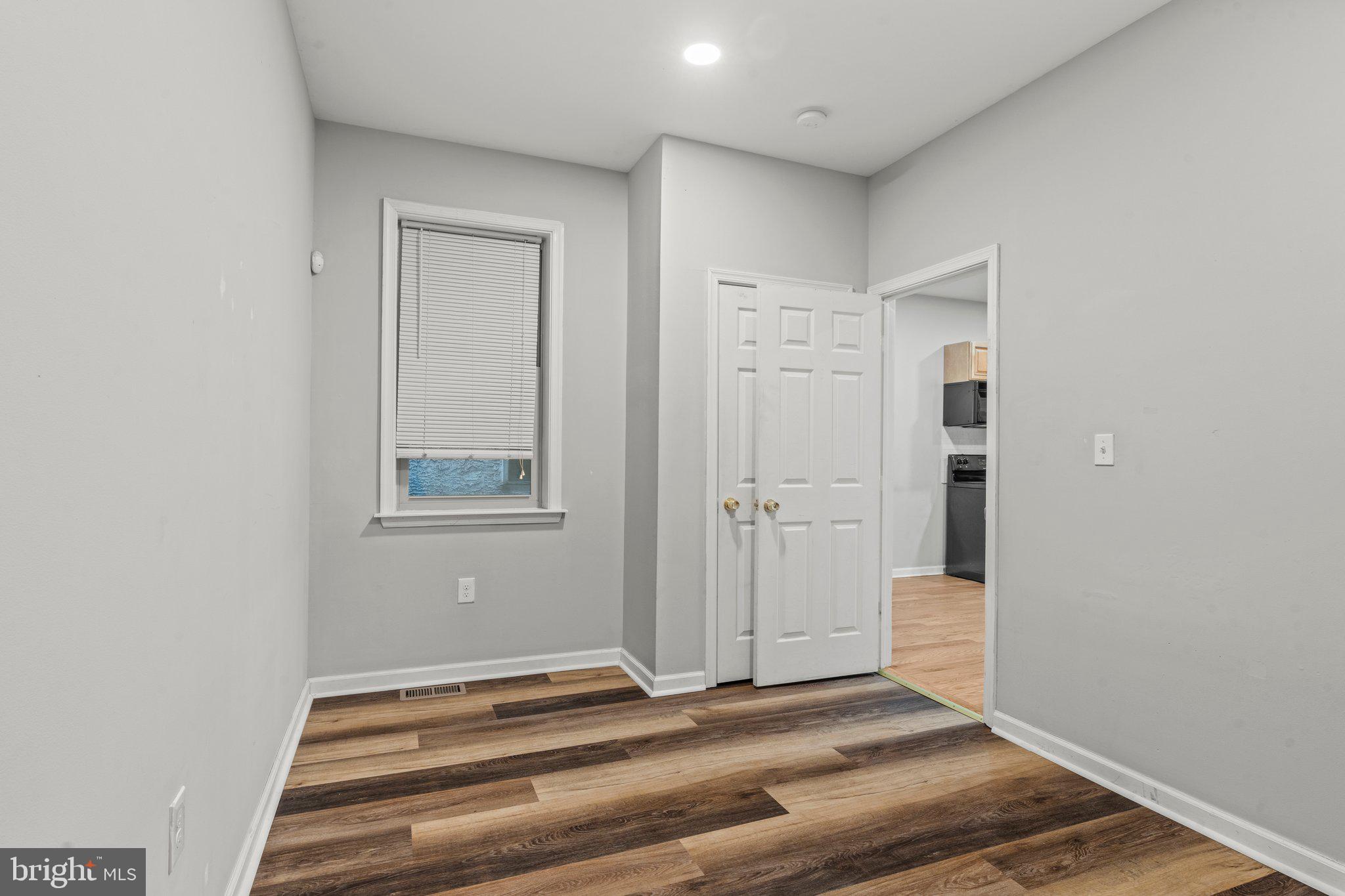 TEMPLE UNIVERSITY - Residential Lease