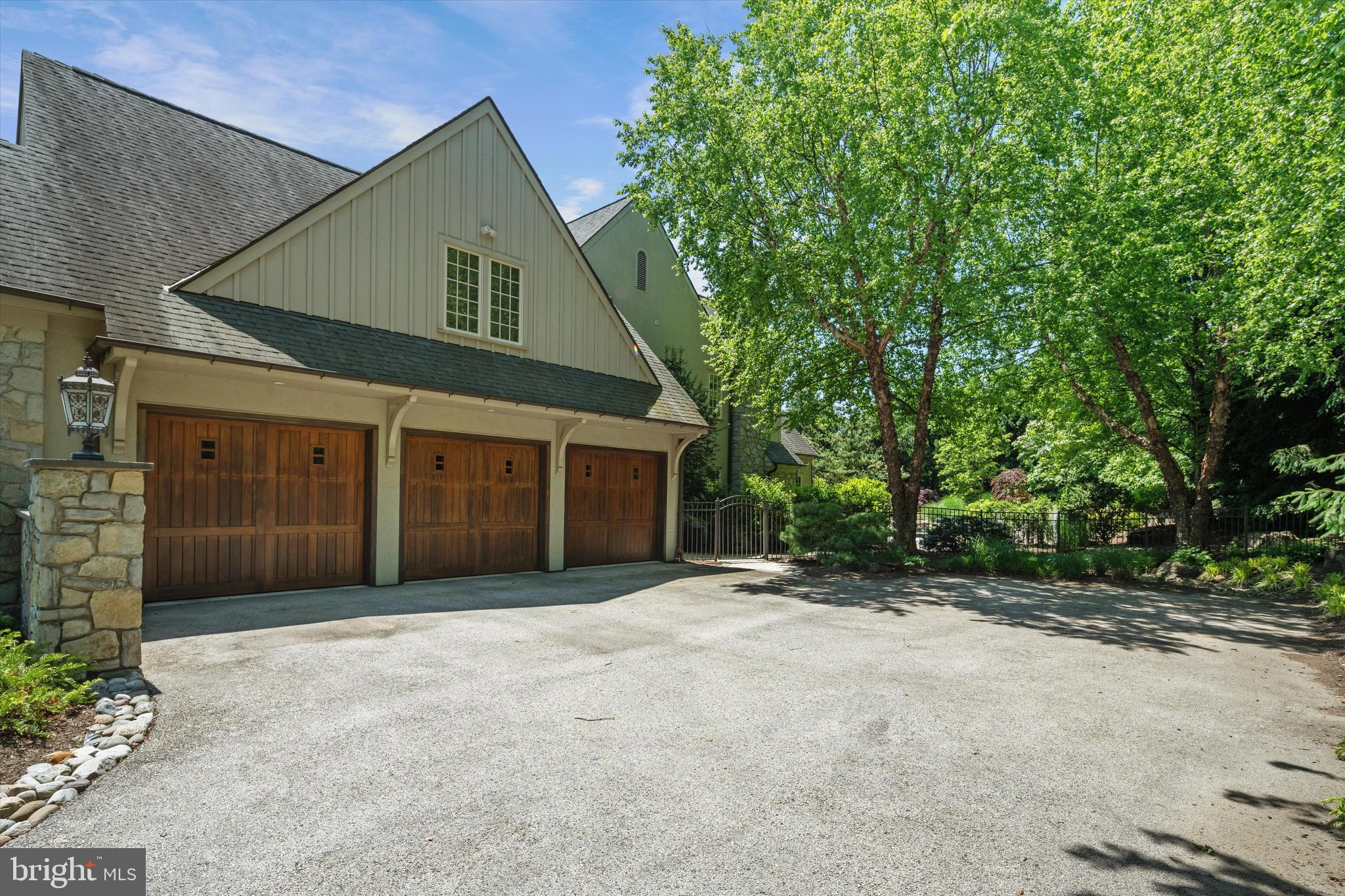 EVANS MEADOW - Residential