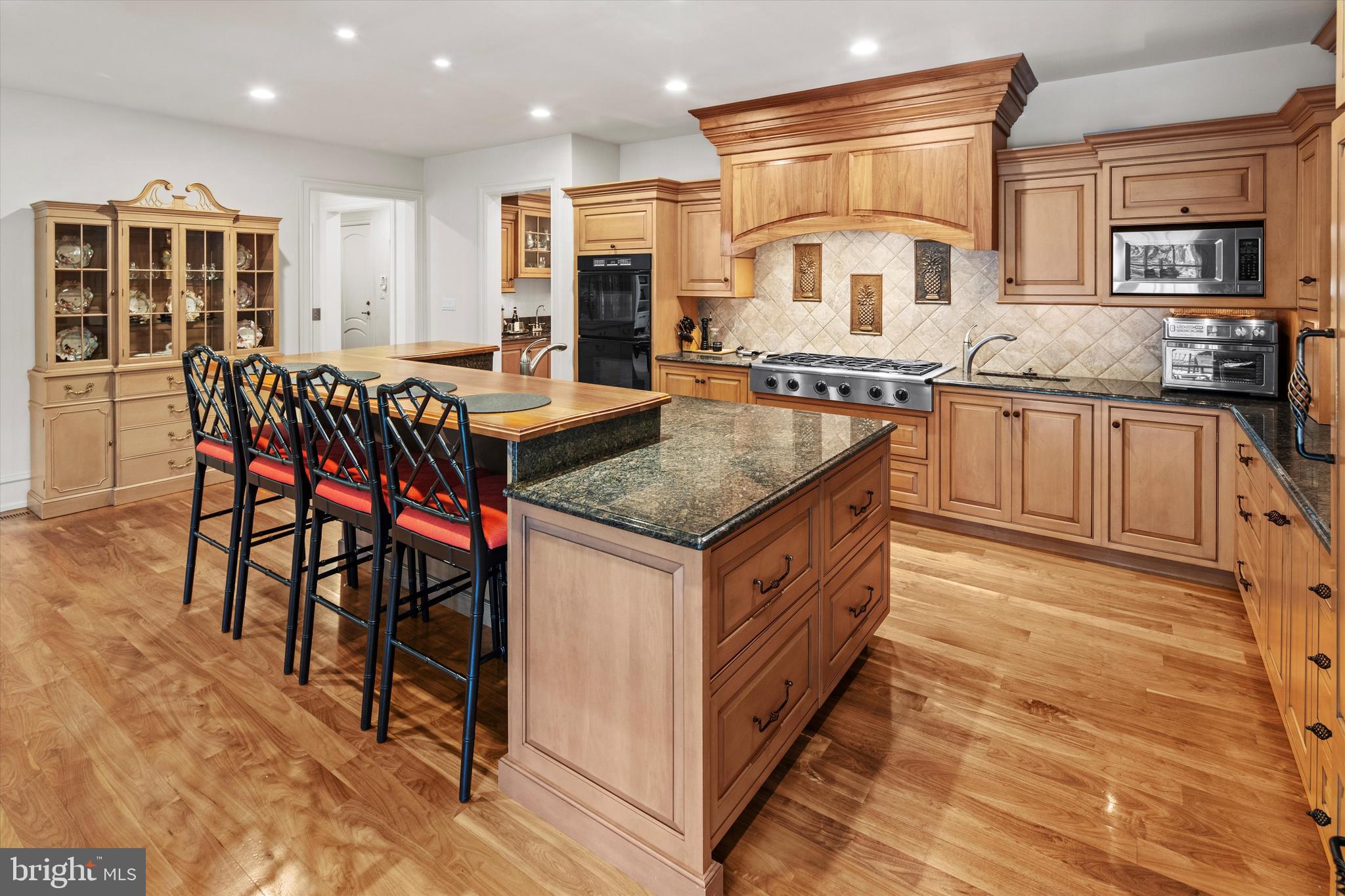 EVANS MEADOW - Residential