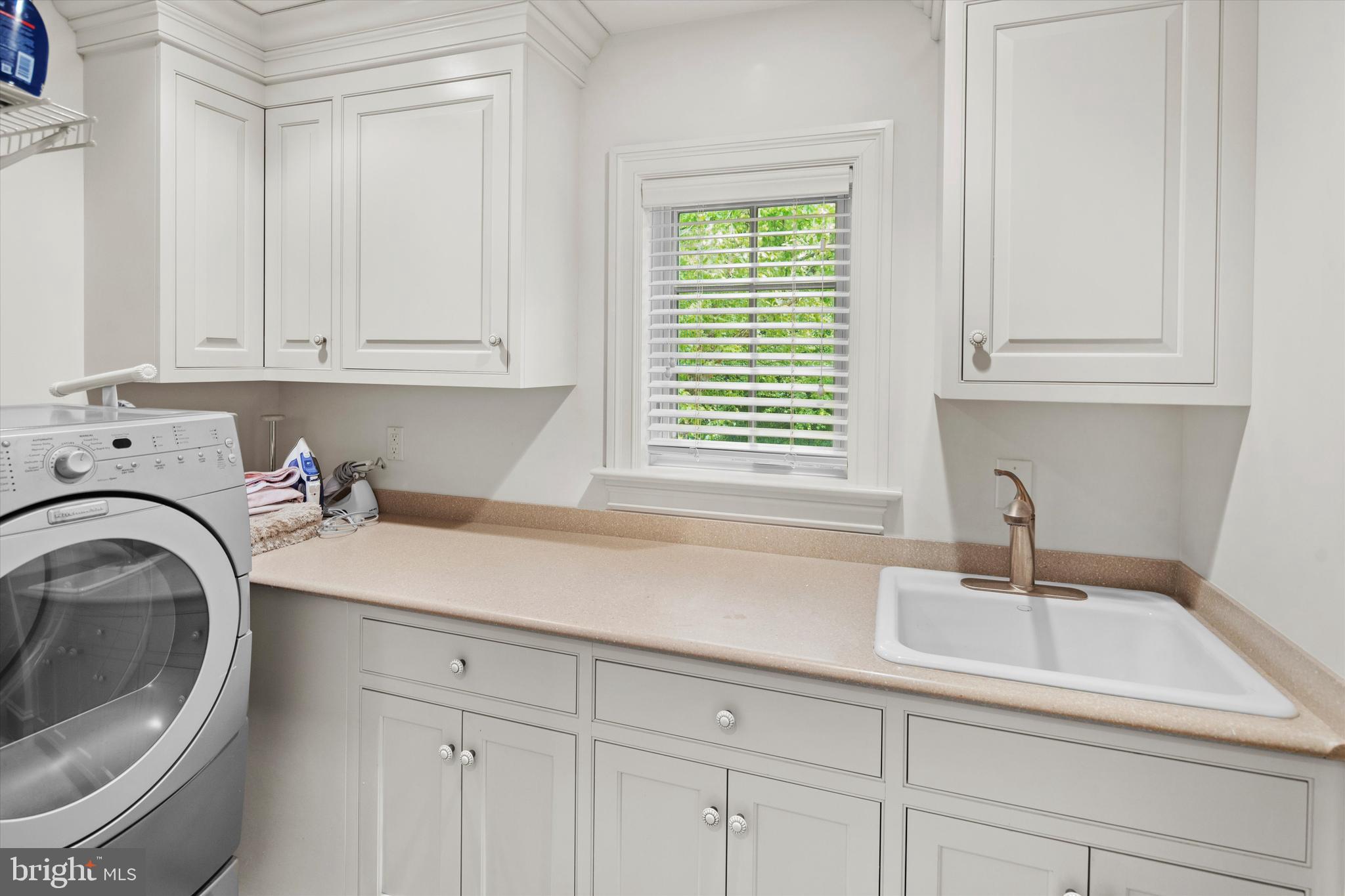 EVANS MEADOW - Residential