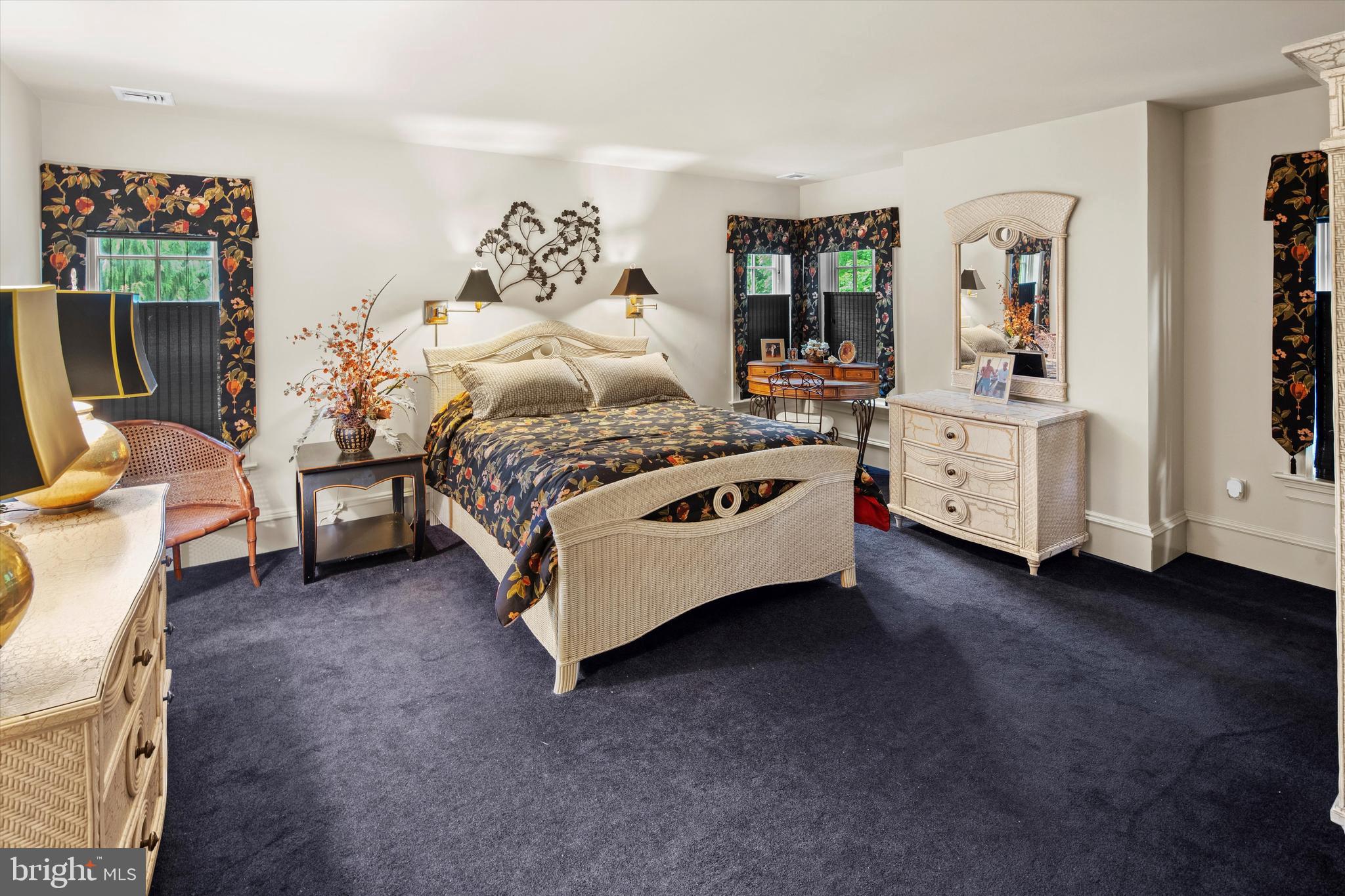 EVANS MEADOW - Residential