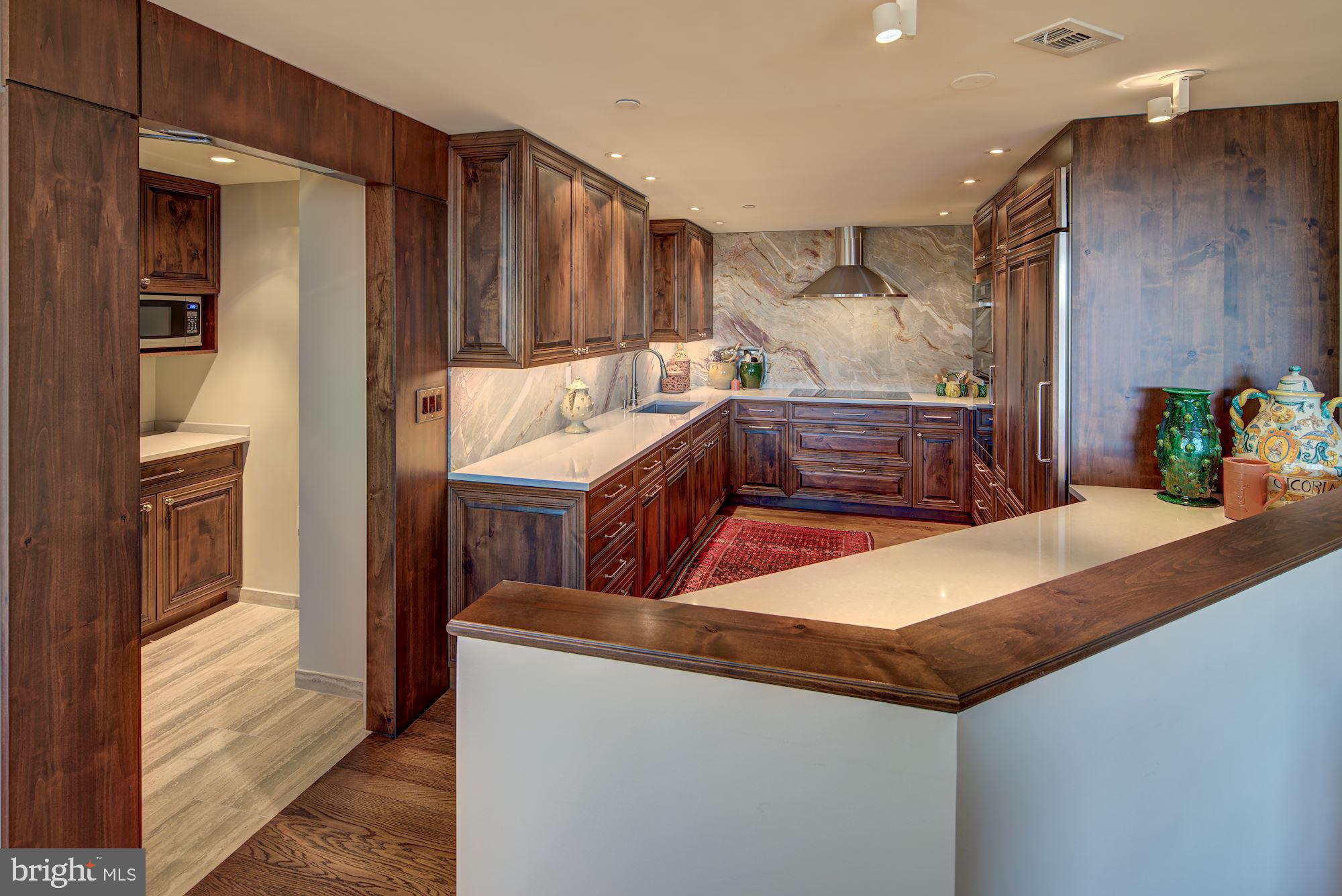 SOMERSET HOUSE - Residential