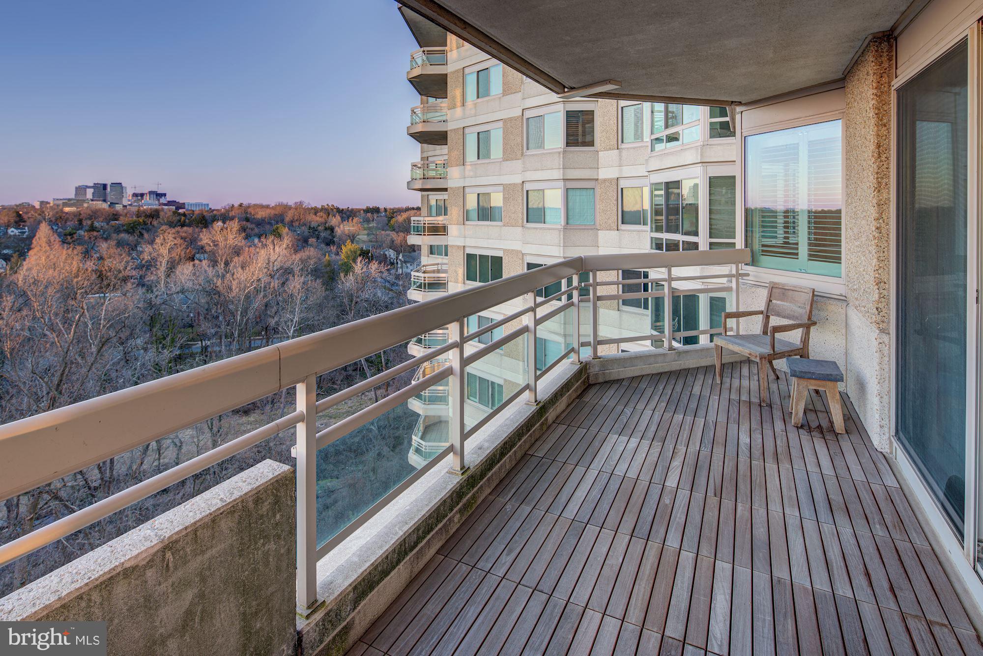 SOMERSET HOUSE - Residential