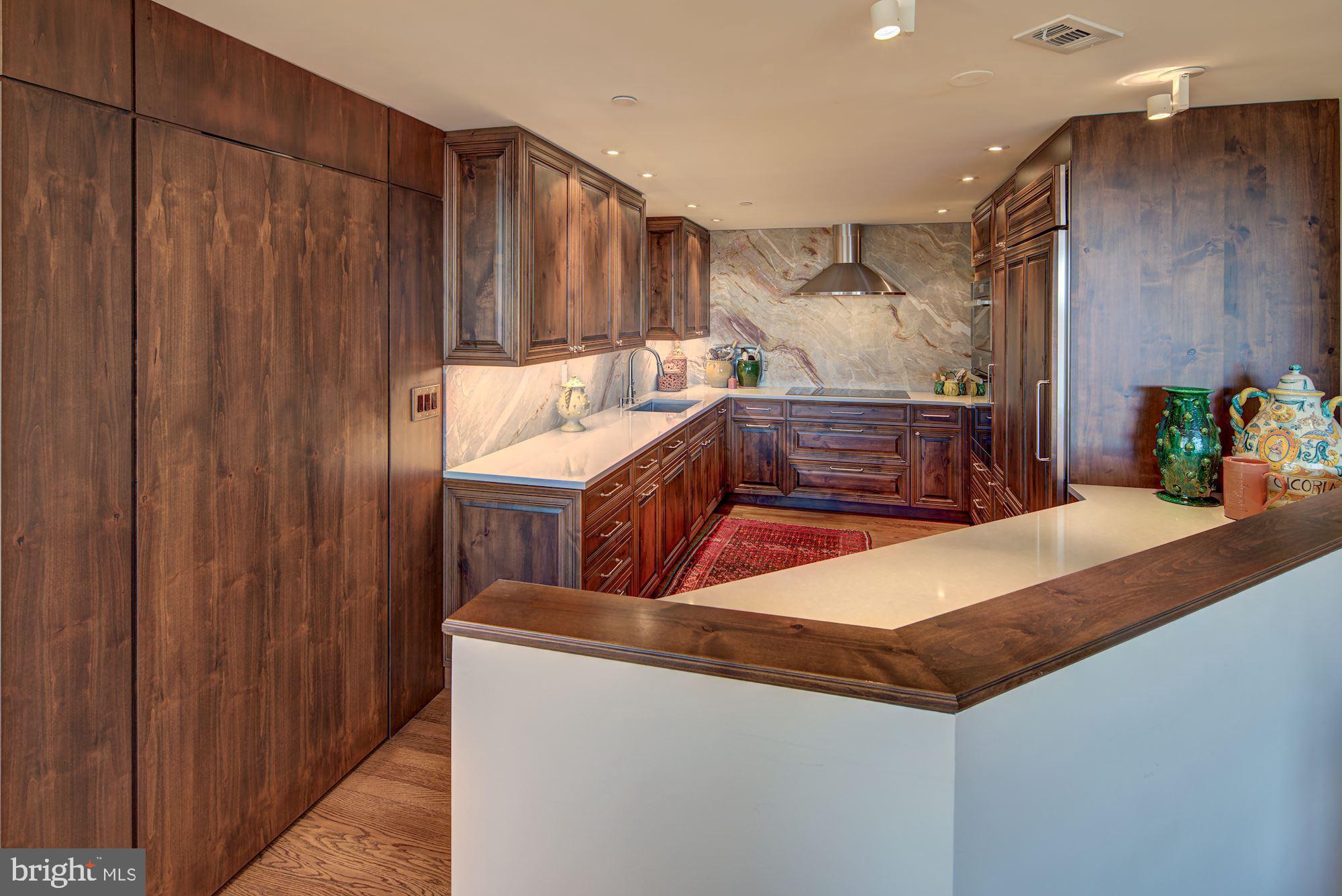 SOMERSET HOUSE - Residential