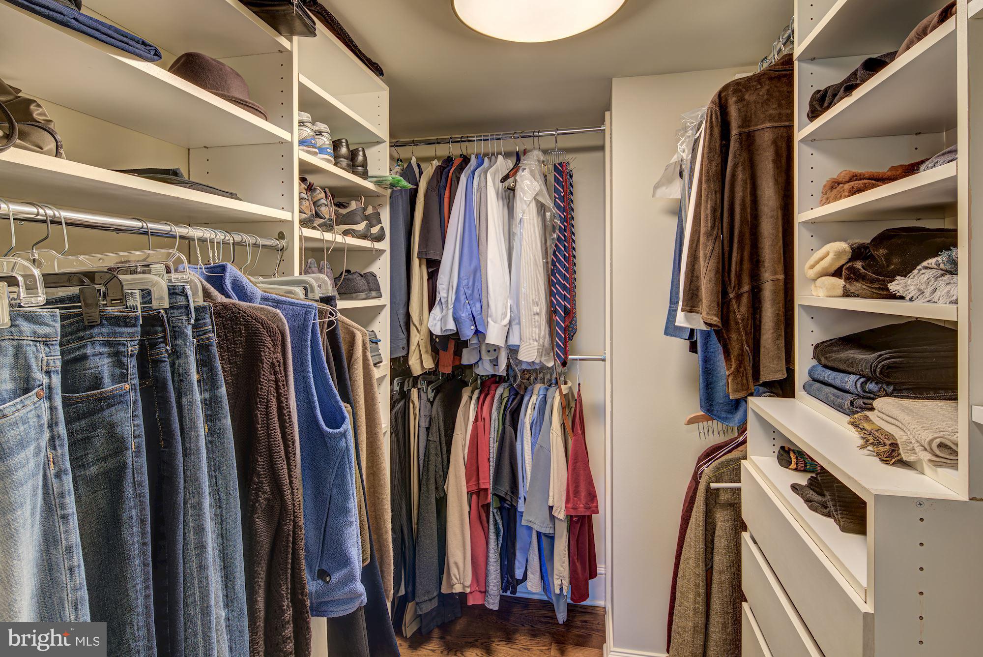 SOMERSET HOUSE - Residential