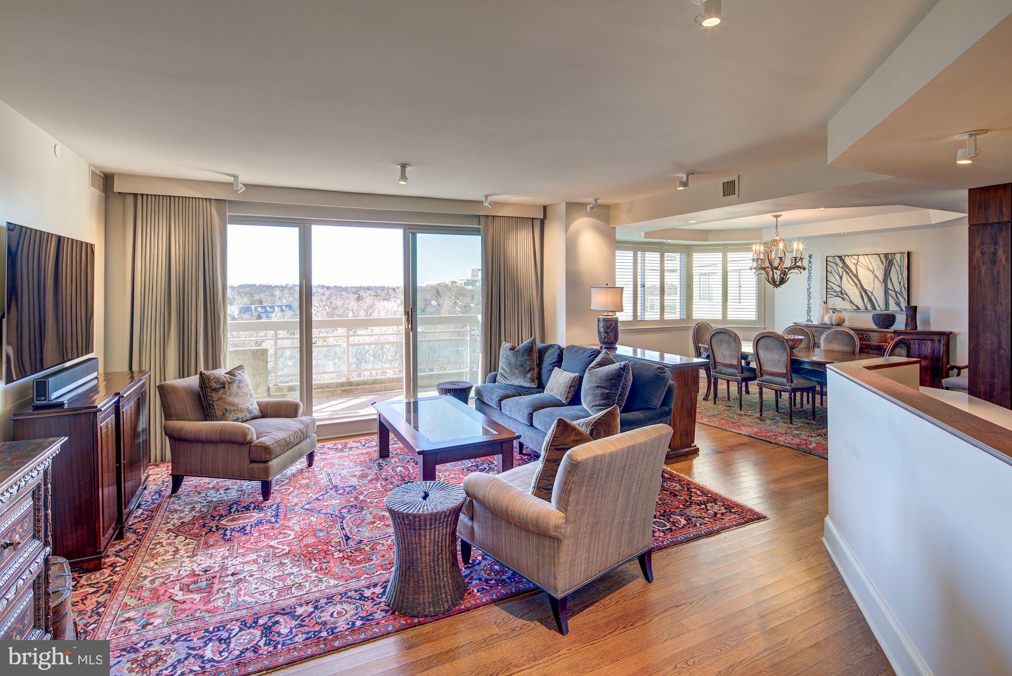 SOMERSET HOUSE - Residential