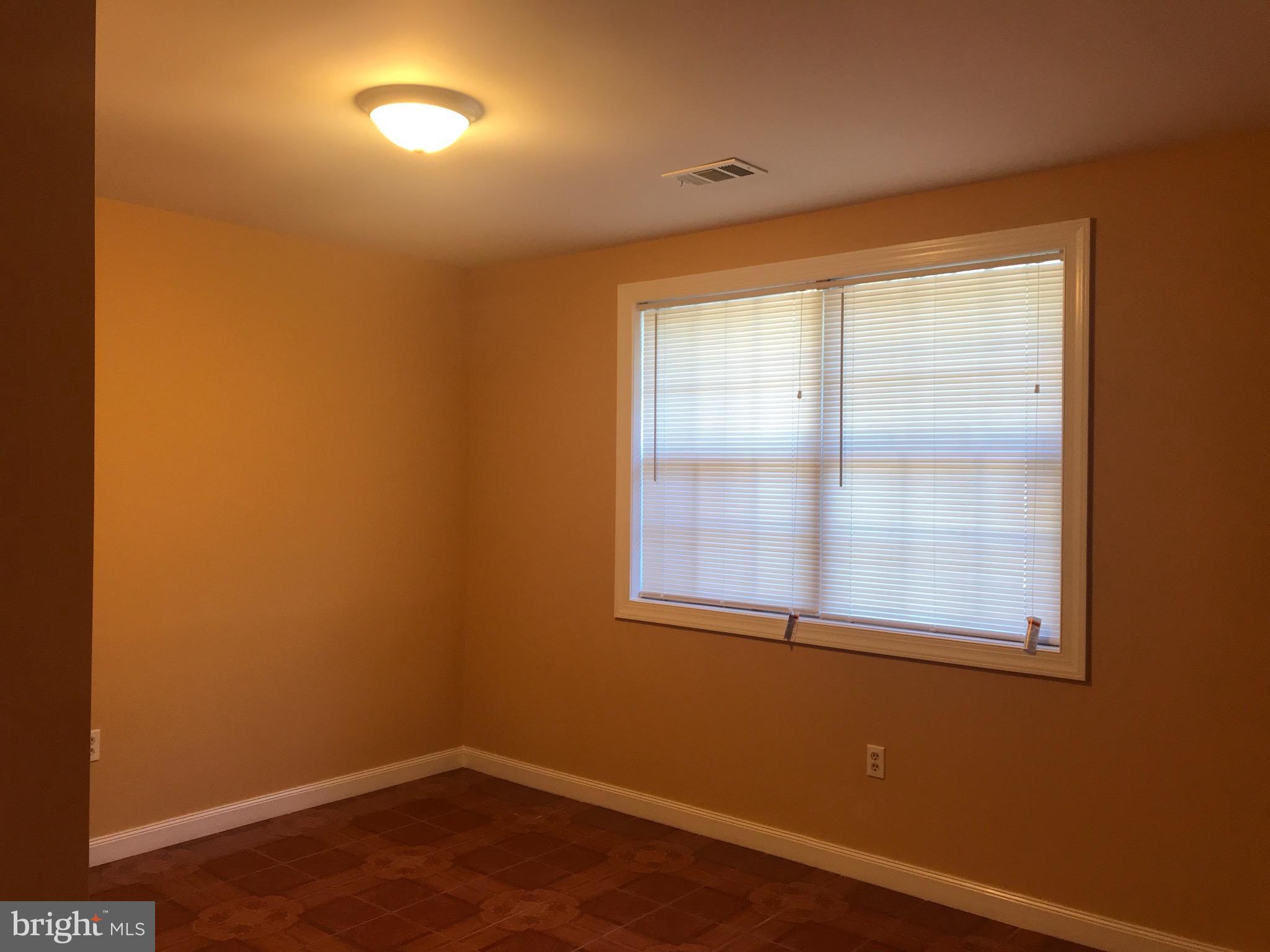 COLUMBIA PARK - Residential