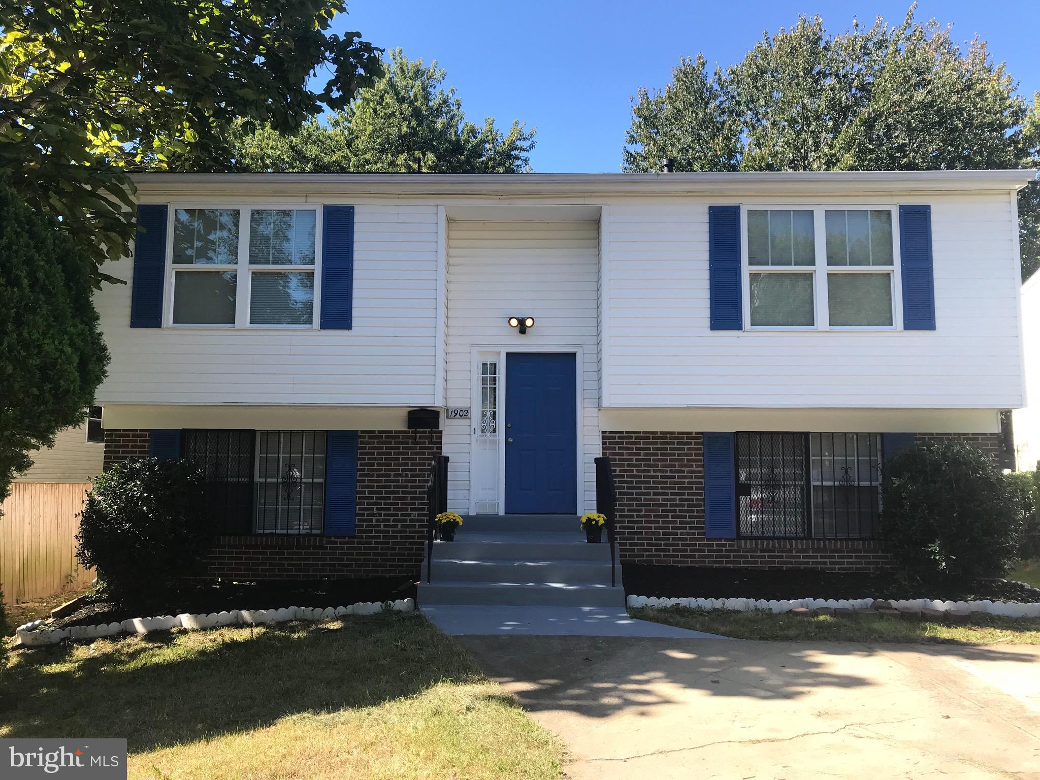 COLUMBIA PARK - Residential