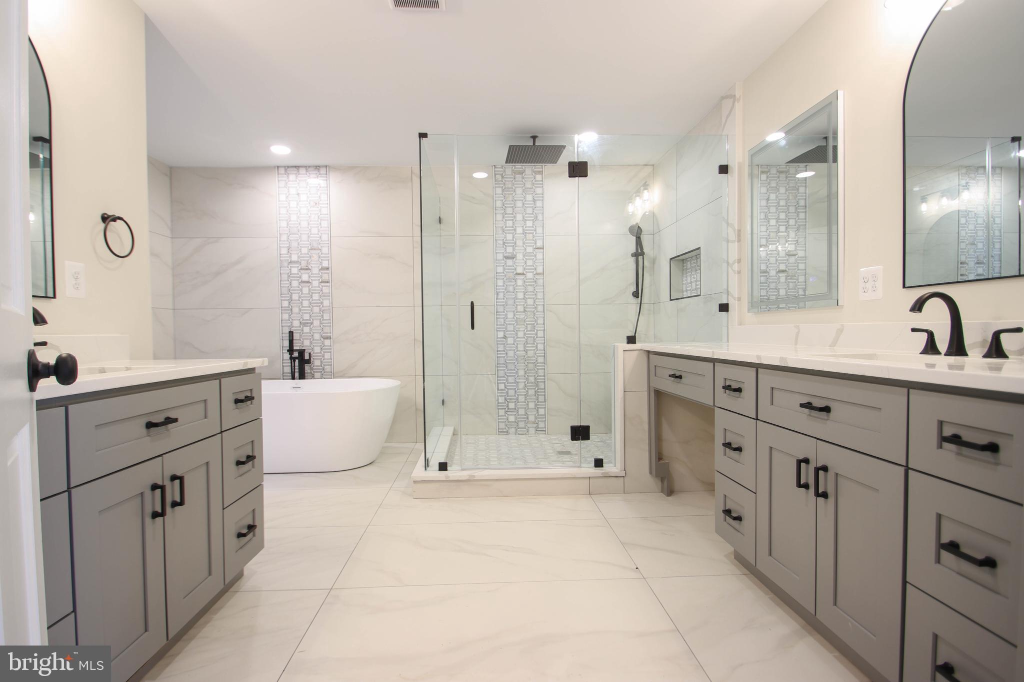 OVERLOOK - Residential