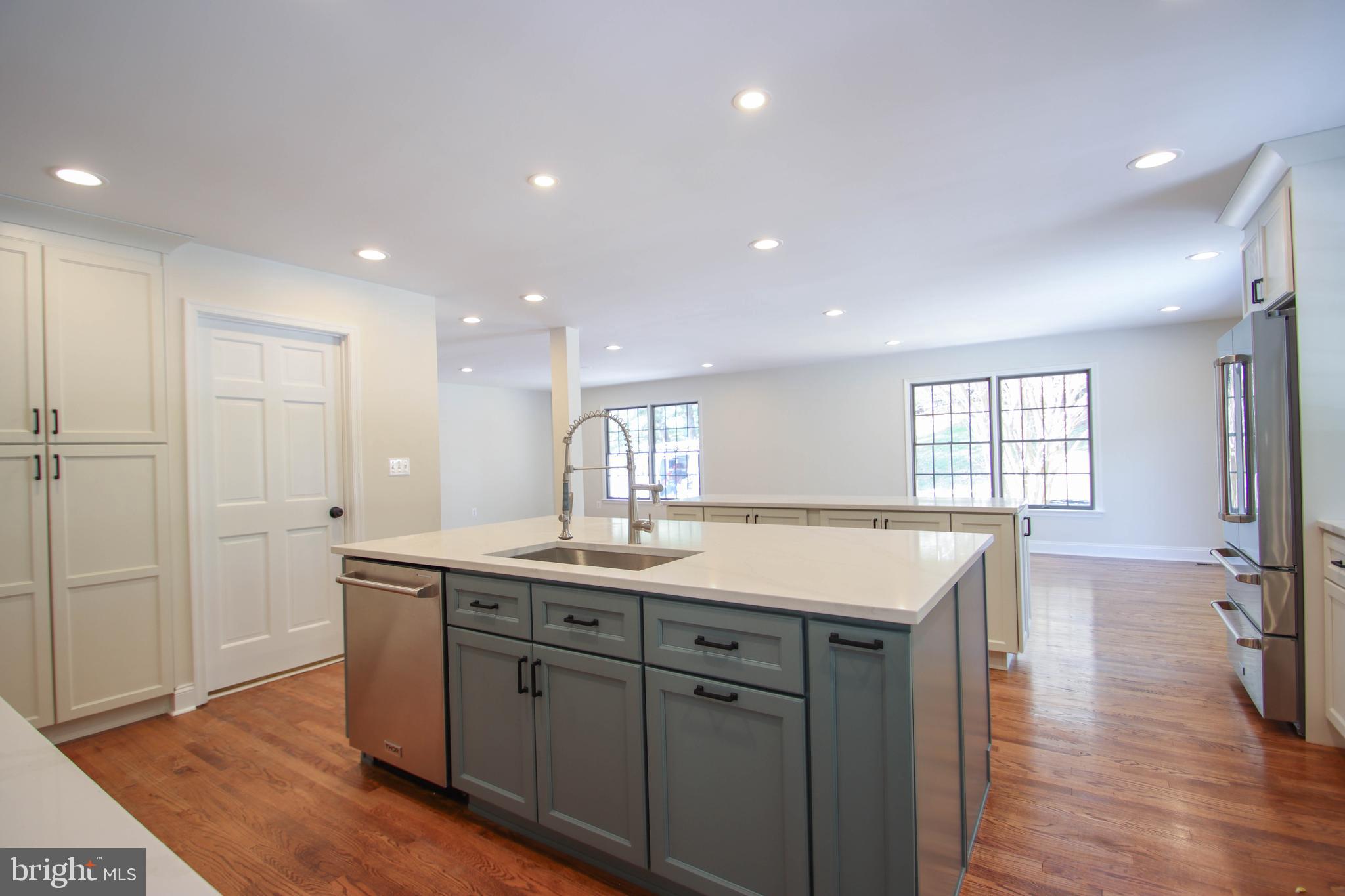 OVERLOOK - Residential