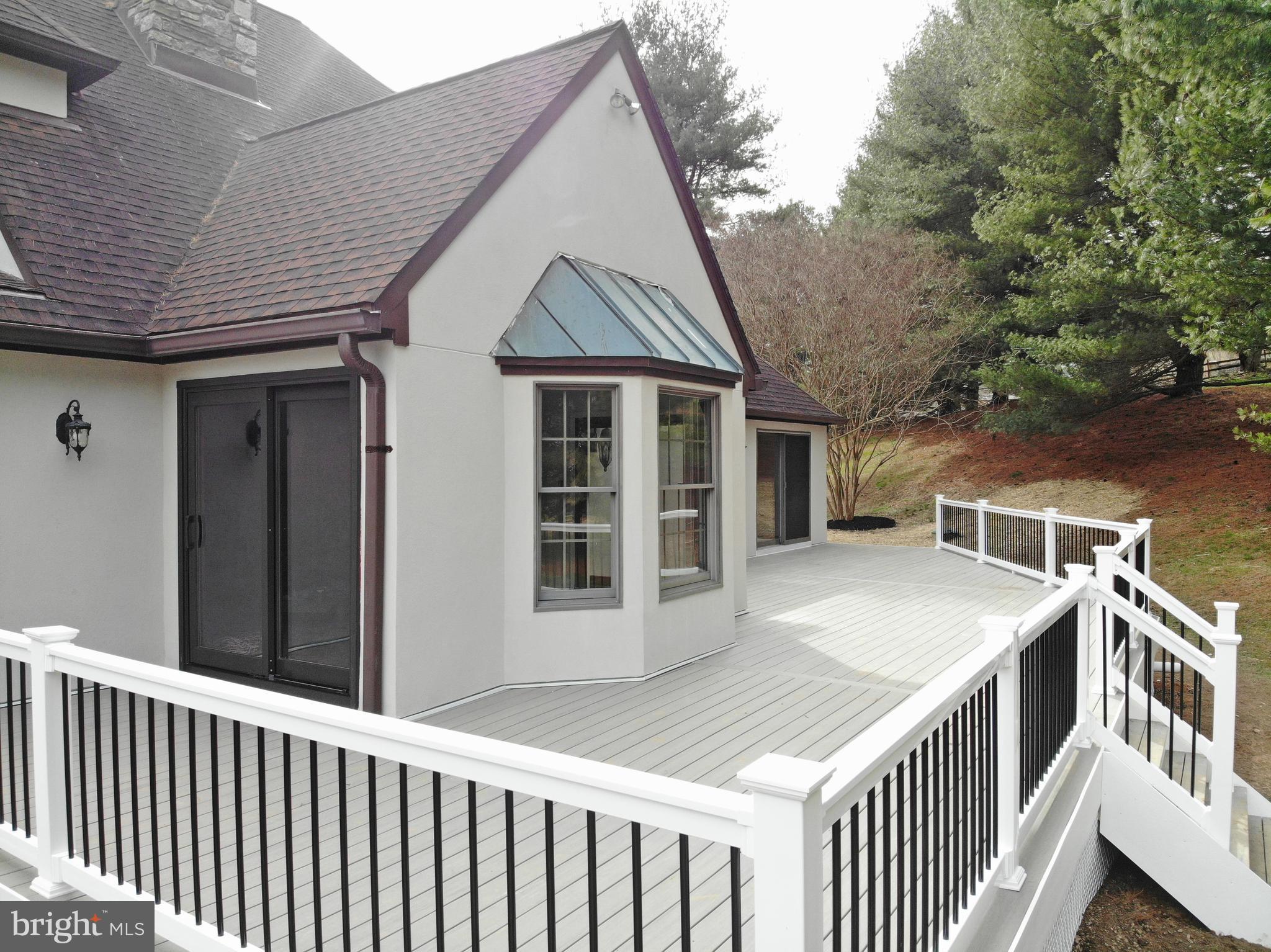 OVERLOOK - Residential