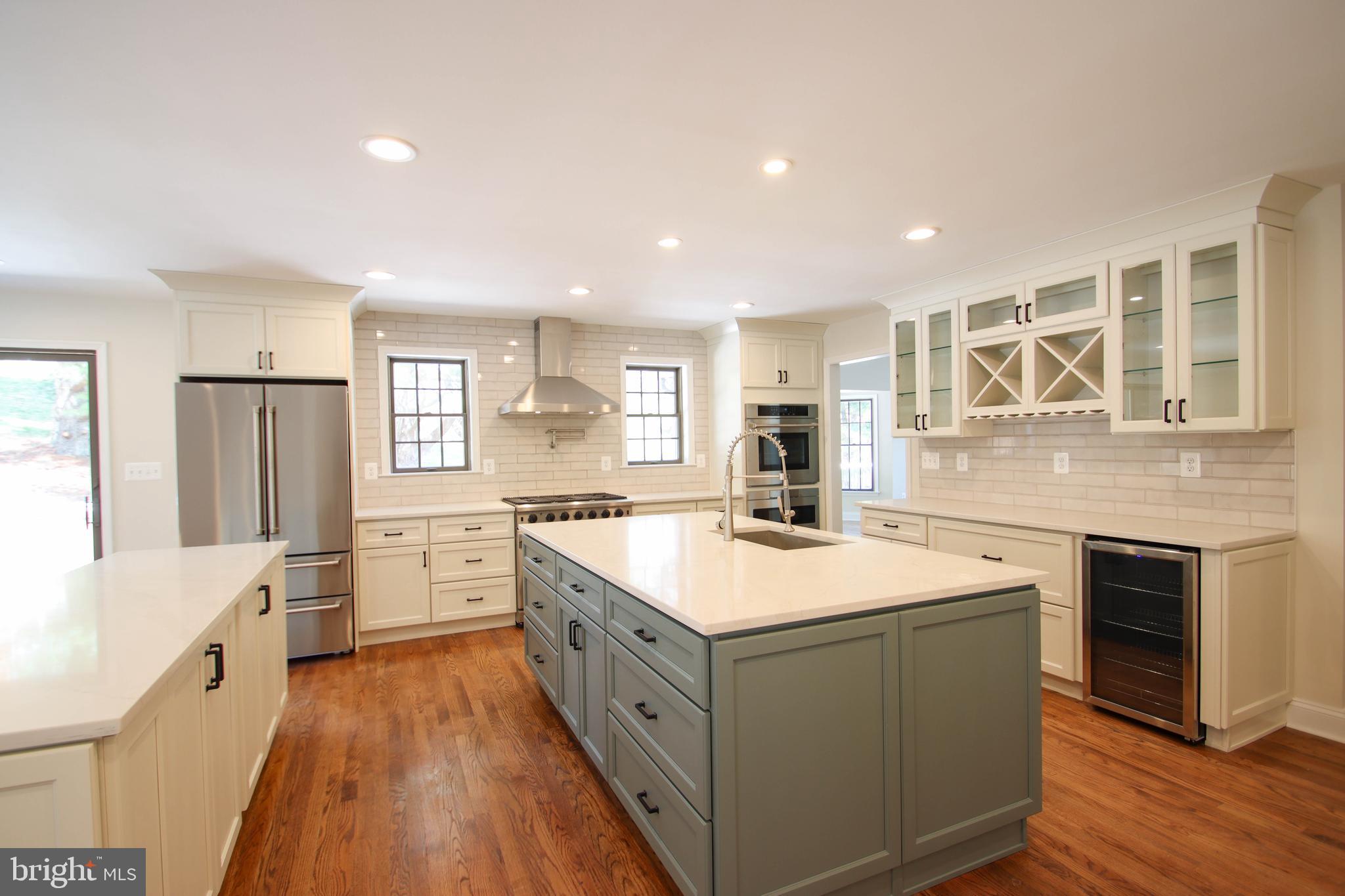 OVERLOOK - Residential