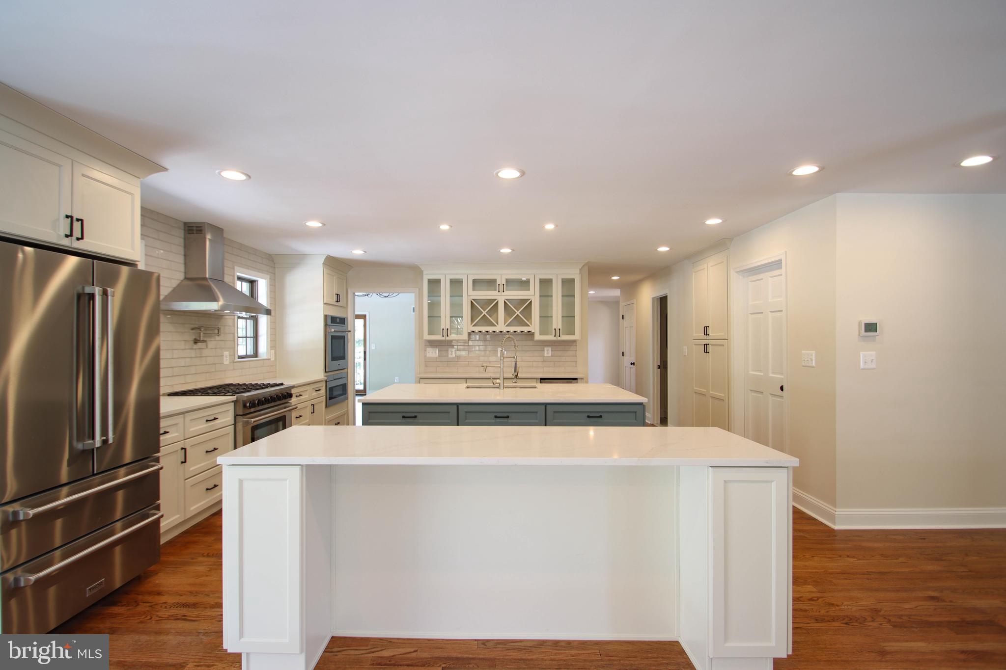 OVERLOOK - Residential