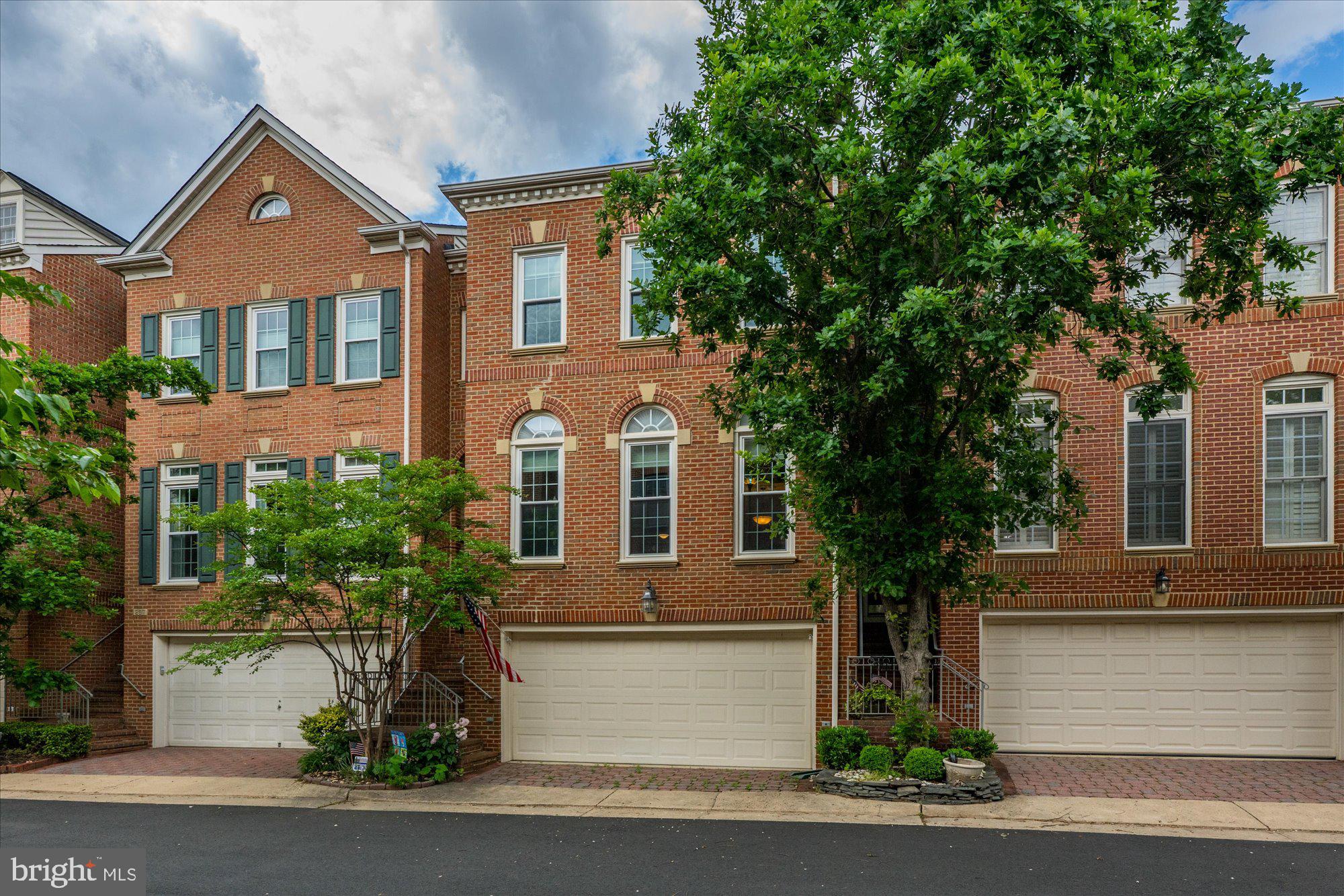 CAMERON STATION - Residential Lease