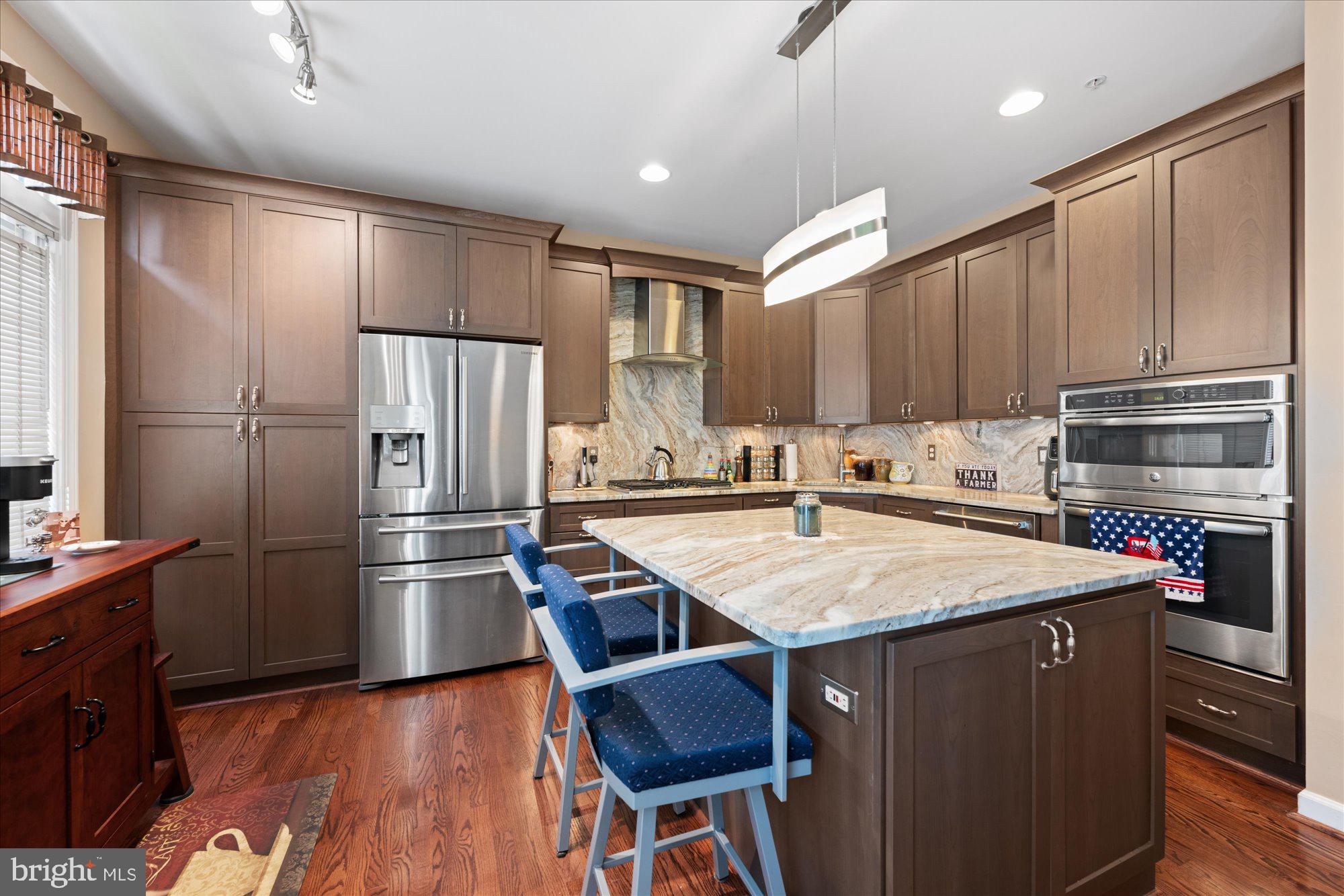 CAMERON STATION - Residential Lease