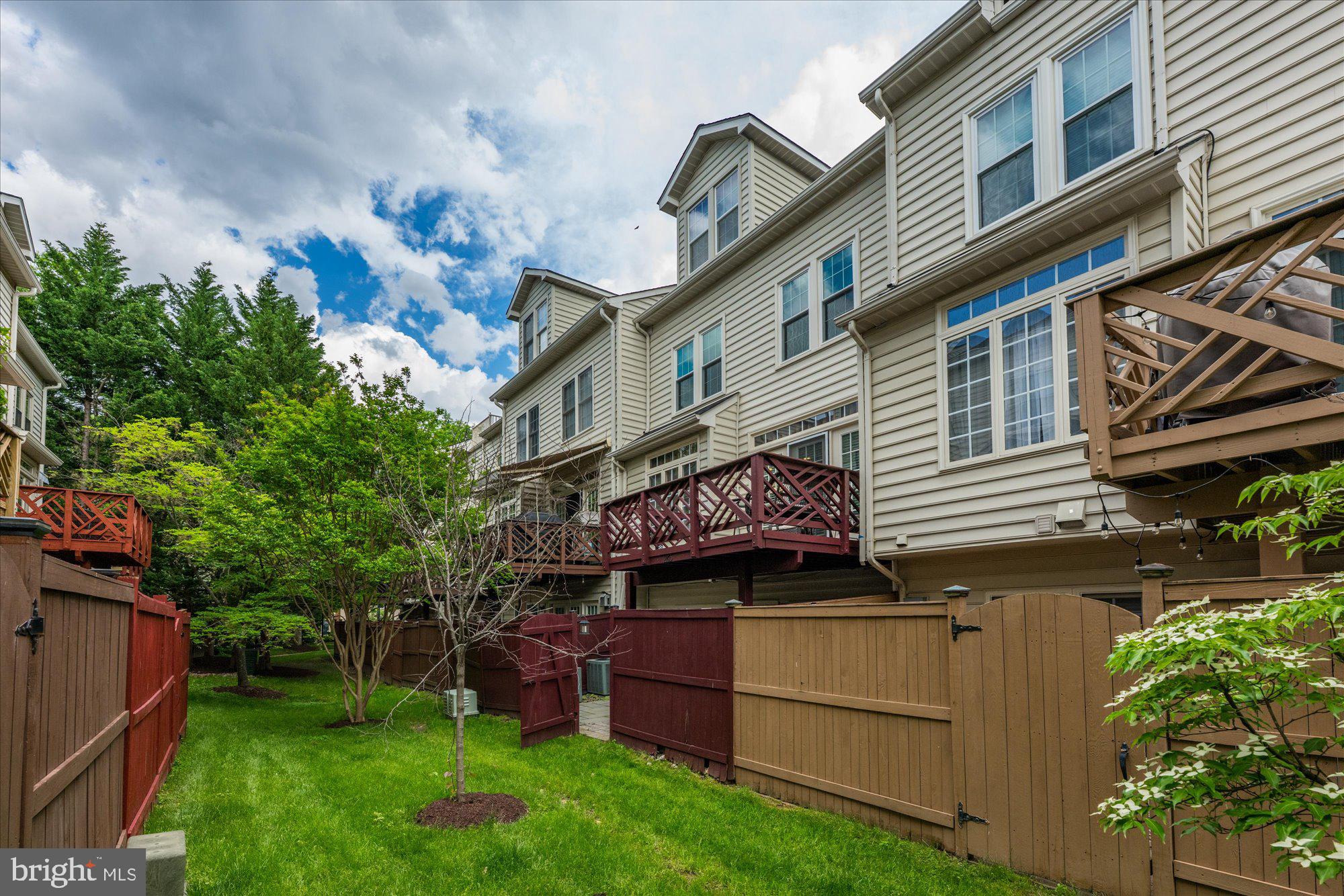 CAMERON STATION - Residential Lease