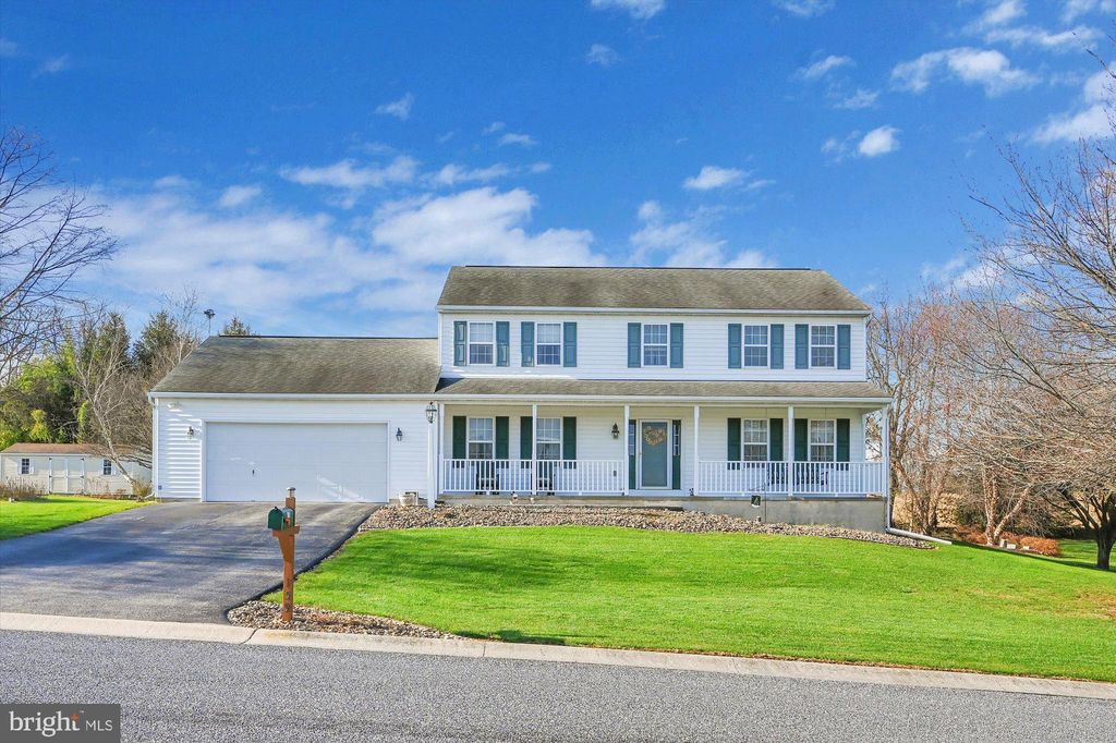 Photo of 159 N CHRISTIANA AVE, GAP, PA 17527 (MLS # PALA2028570)