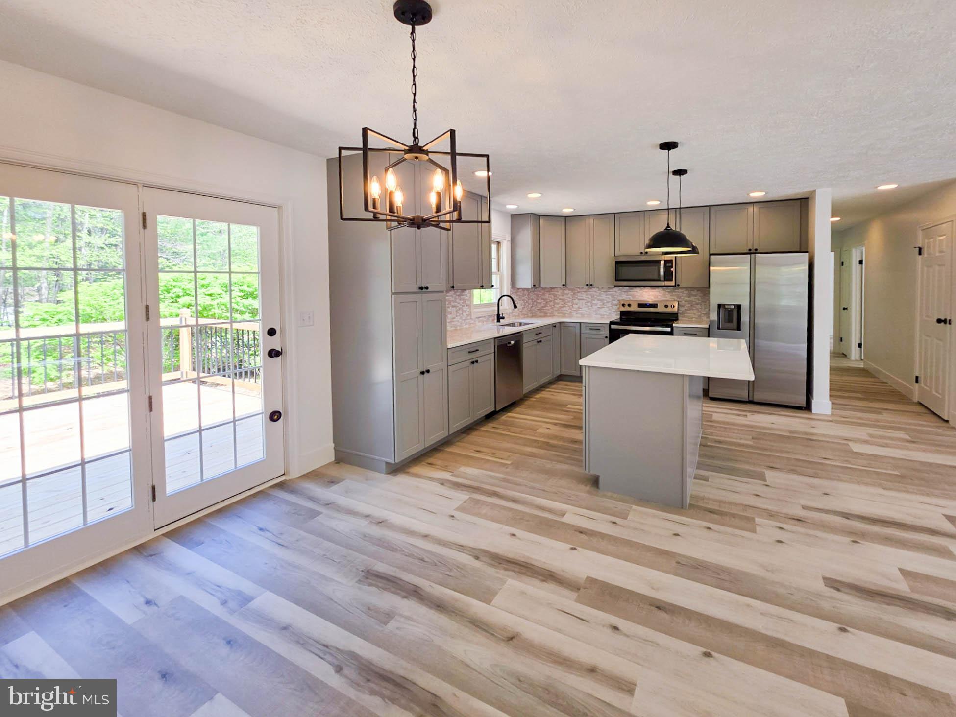 HIDDEN PINES - Residential