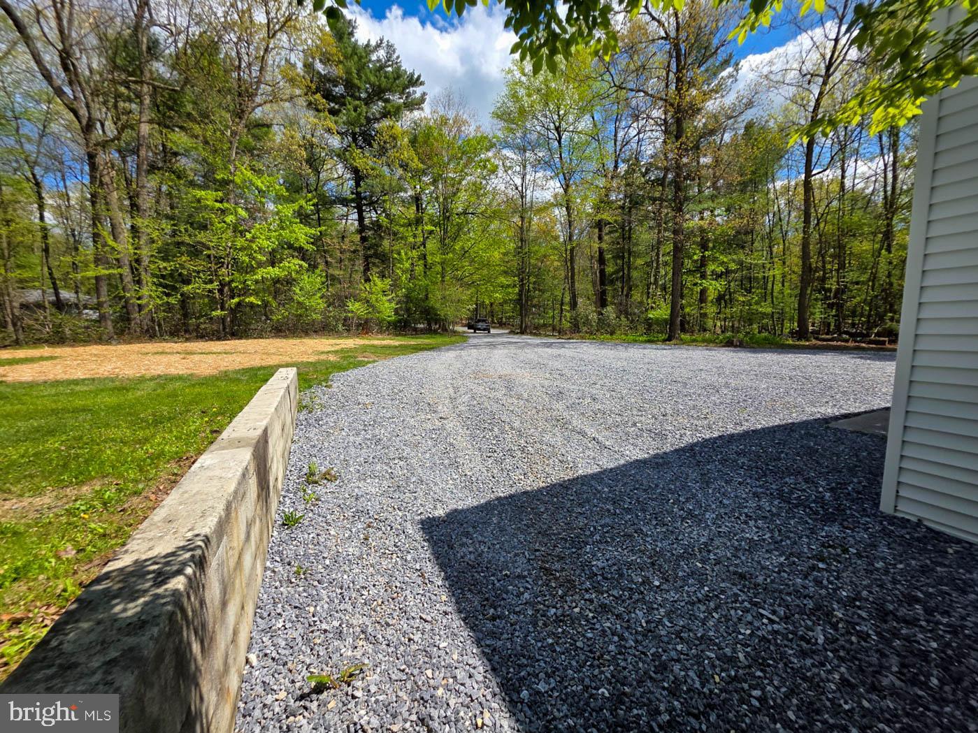 HIDDEN PINES - Residential
