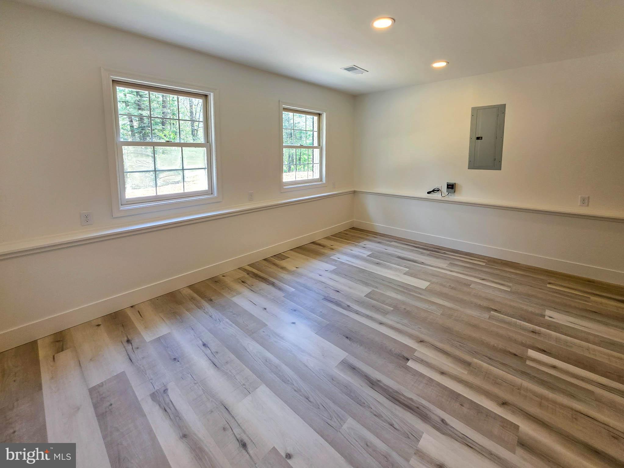 HIDDEN PINES - Residential