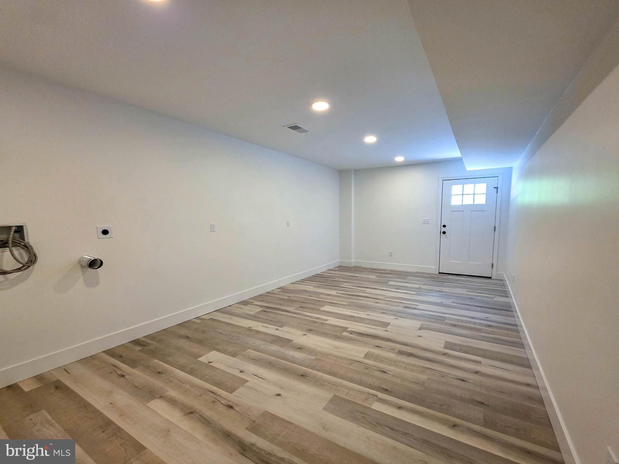 HIDDEN PINES - Residential