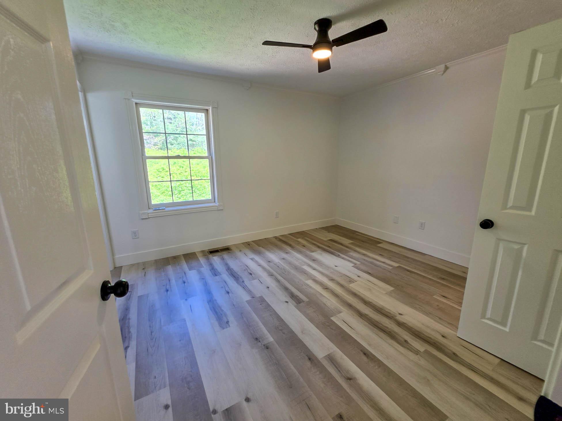HIDDEN PINES - Residential