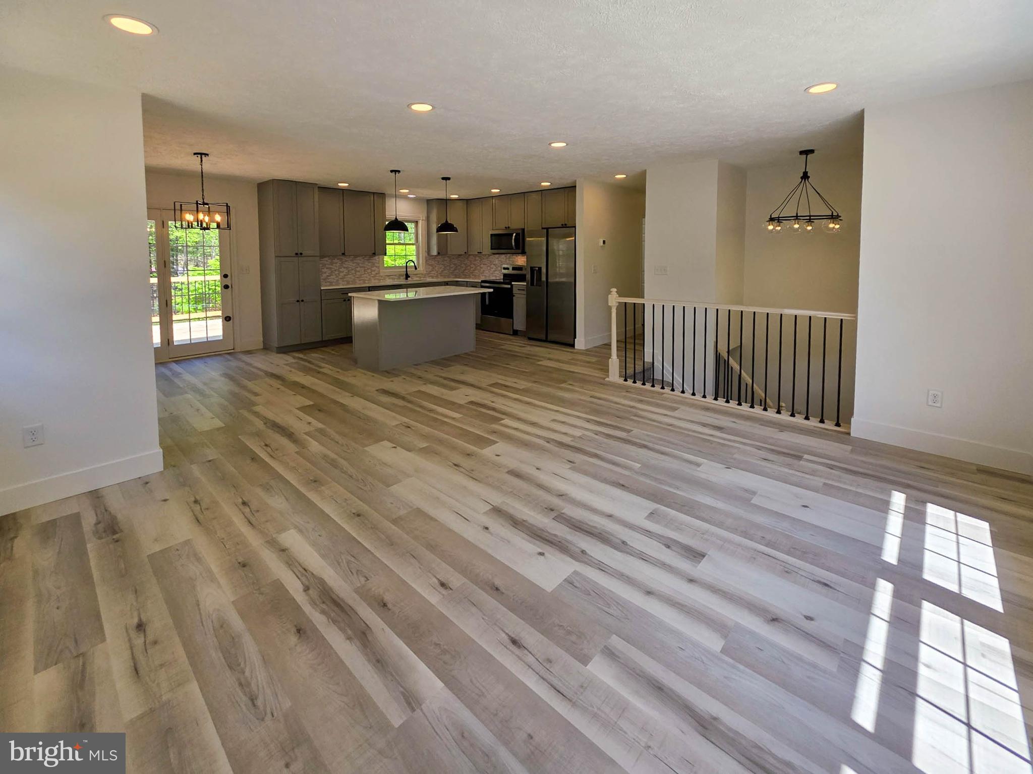 HIDDEN PINES - Residential