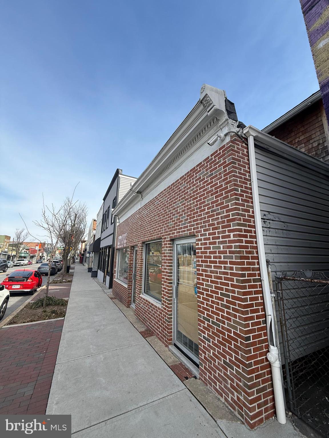BETTER WAVERLY HISTORIC DISTRICT - Commercial Sale