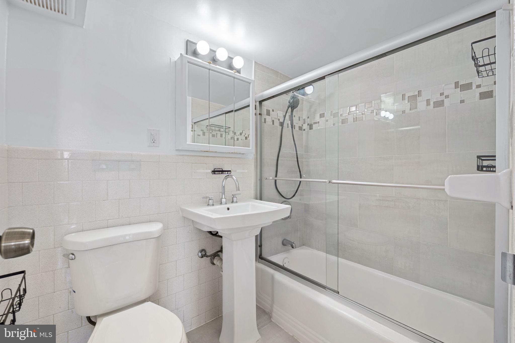 THE SEASONS - Residential Lease