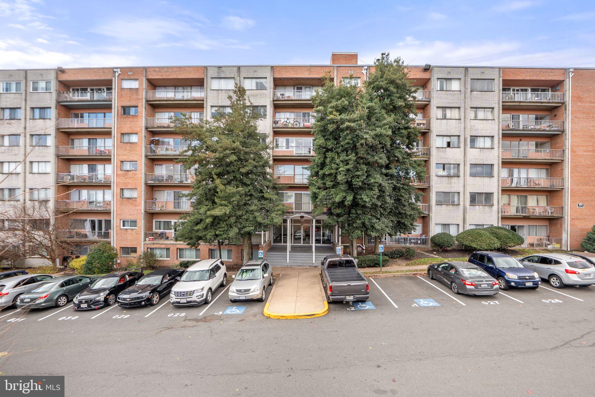 THE SEASONS - Residential Lease