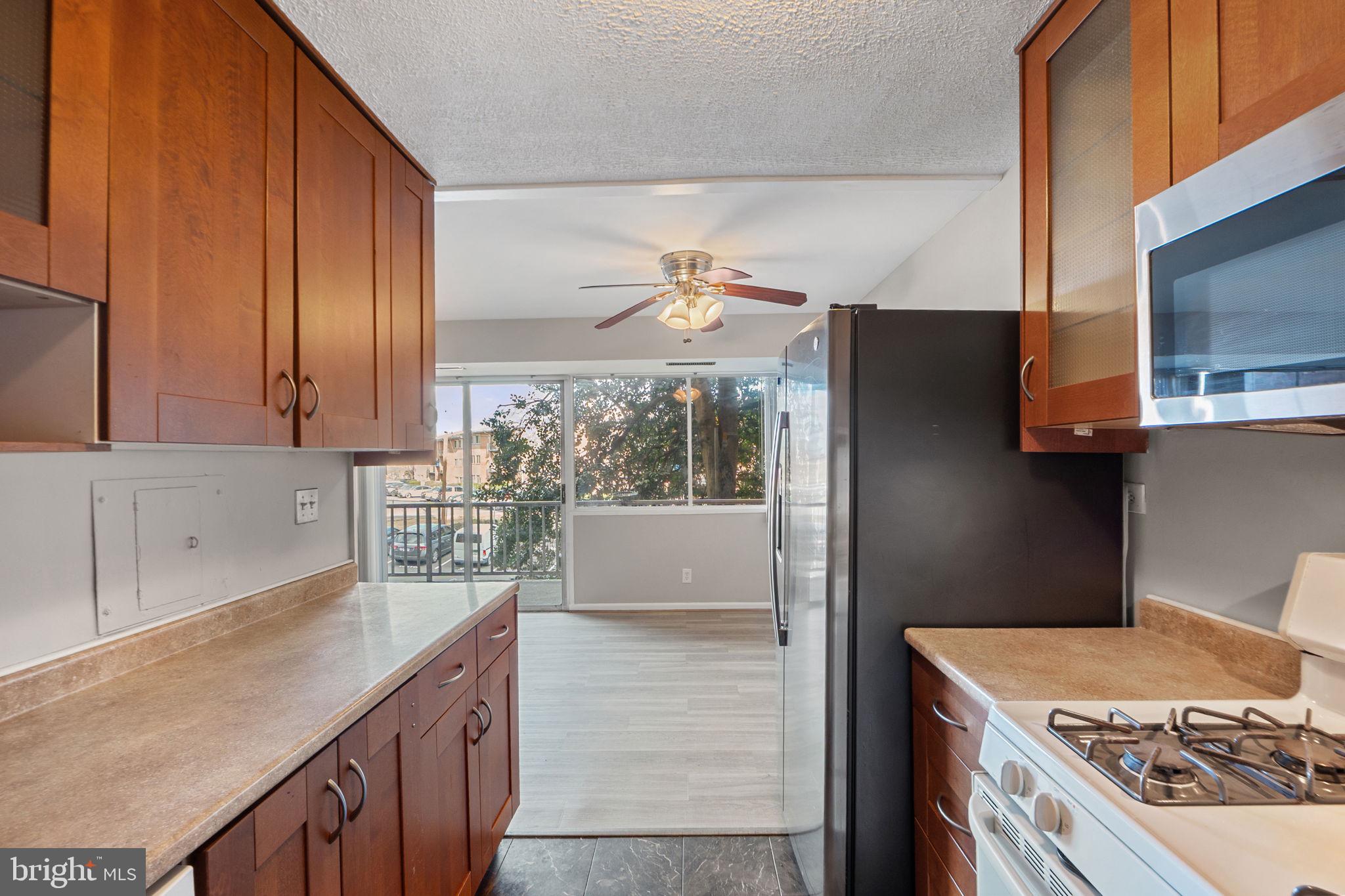 THE SEASONS - Residential Lease