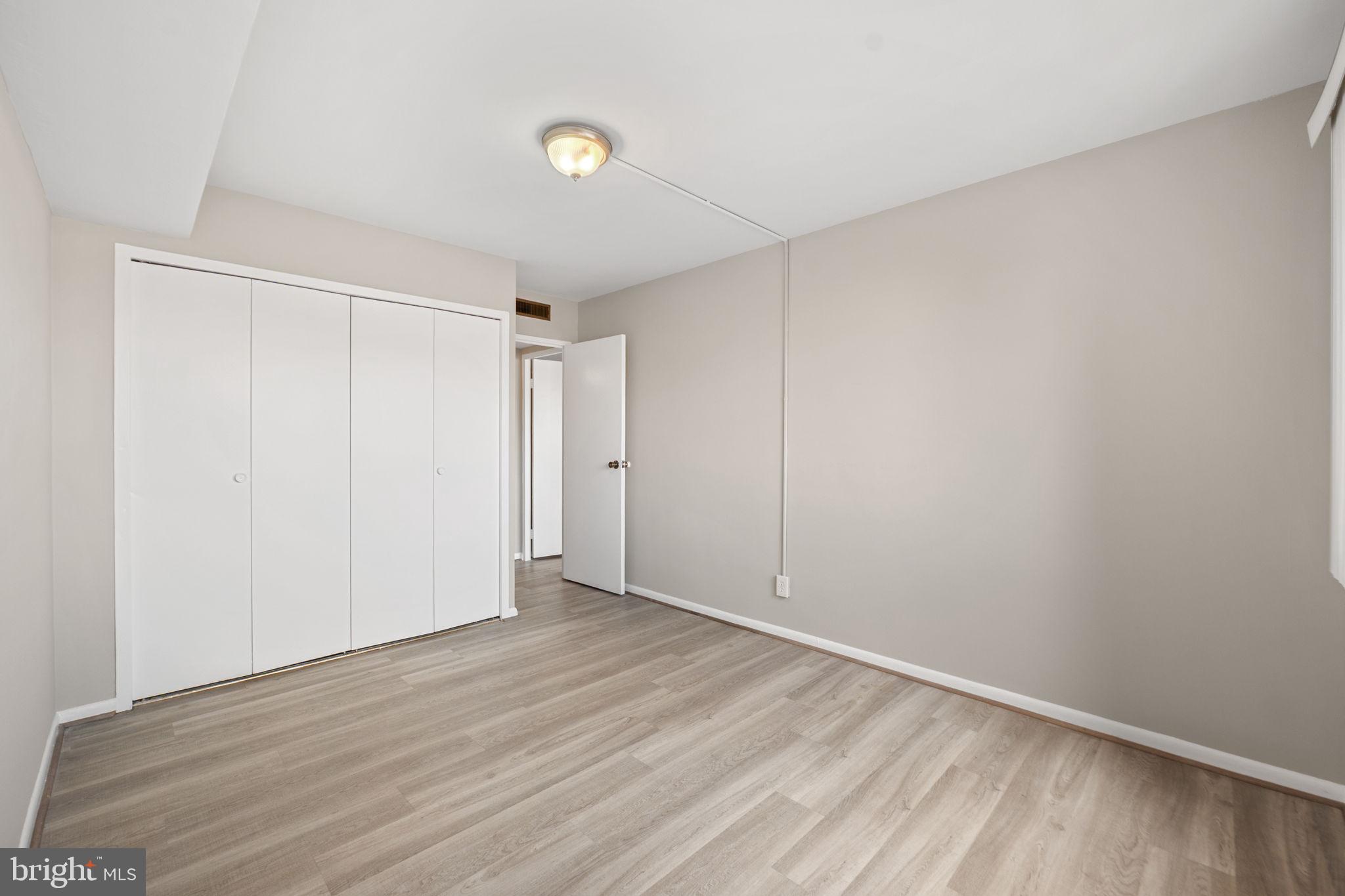 THE SEASONS - Residential Lease