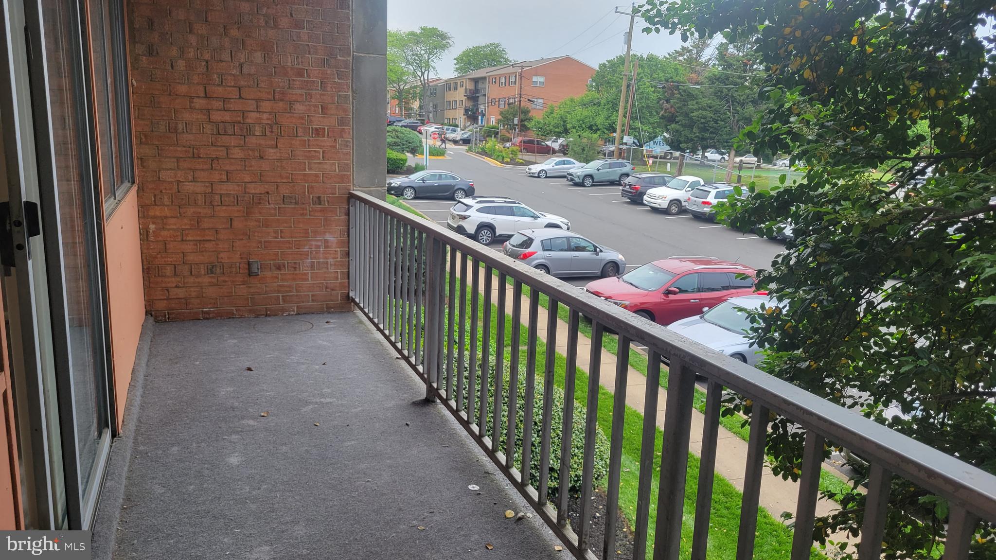 THE SEASONS - Residential Lease