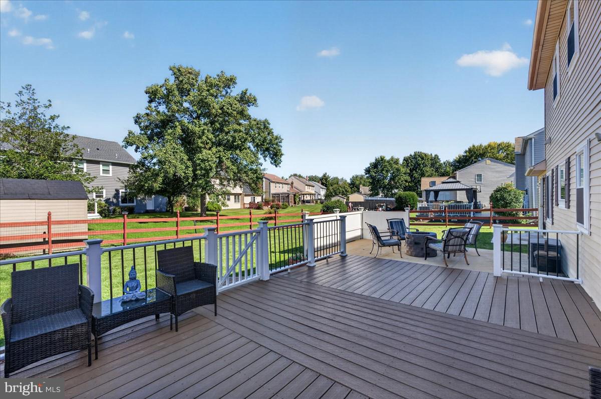 7 SUMAC COURT