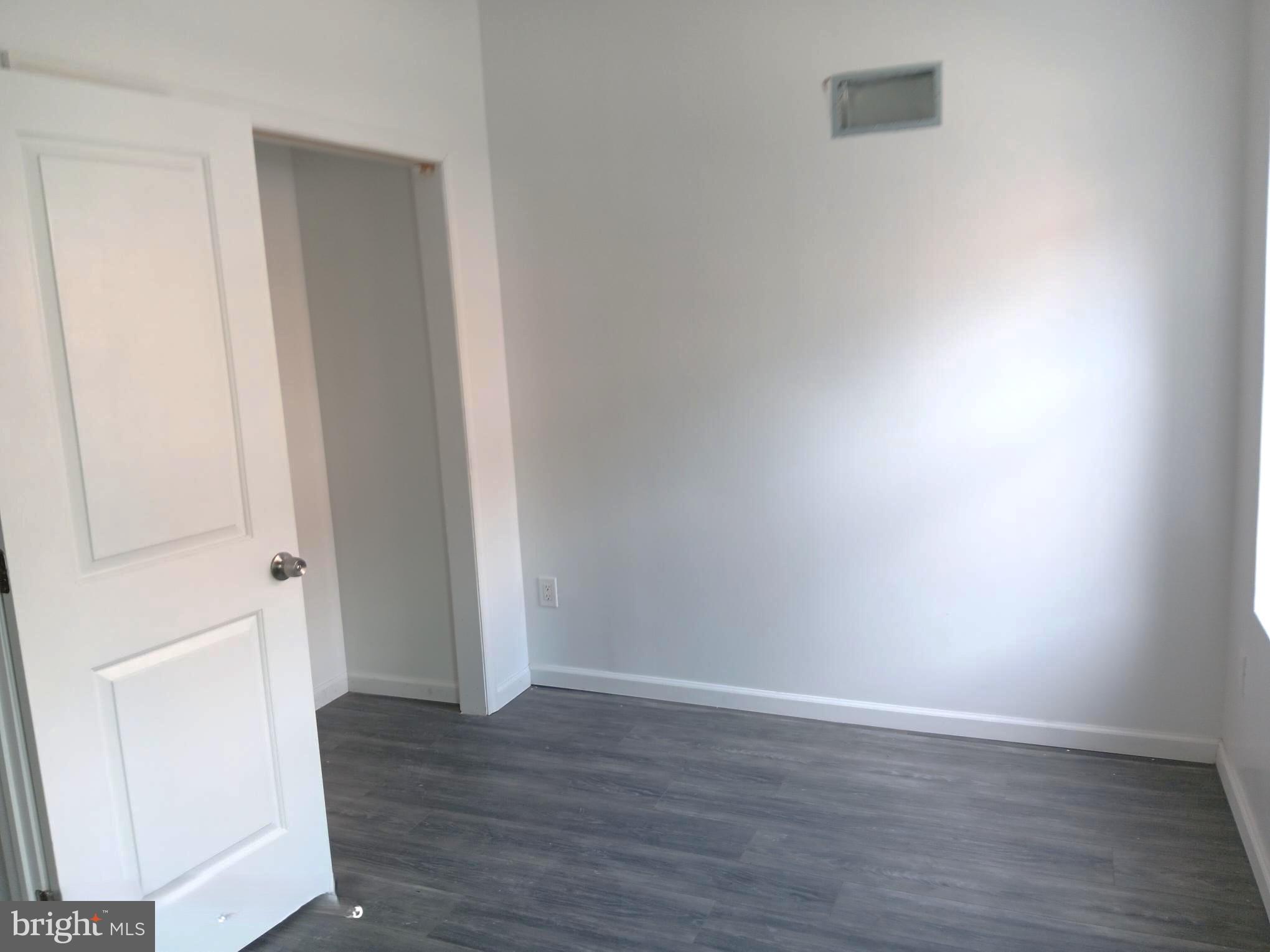 STRAWBERRY MANSION - Residential