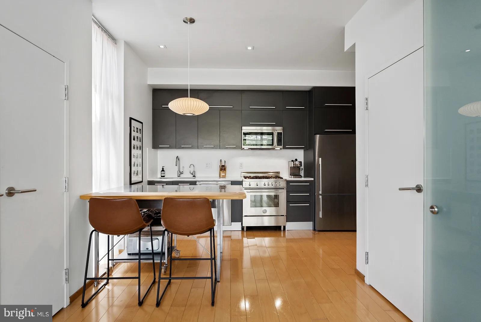 2250 11TH STREET NW 304