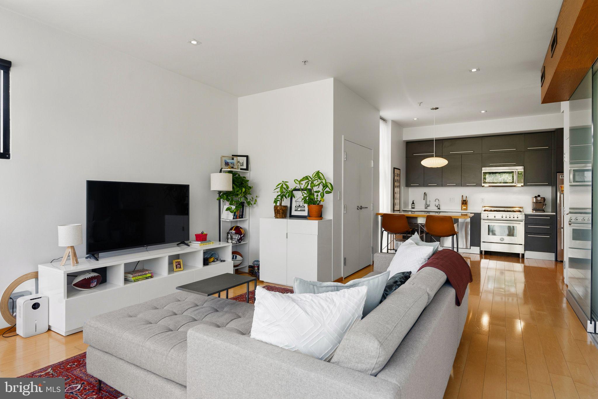 2250 11TH STREET NW 304