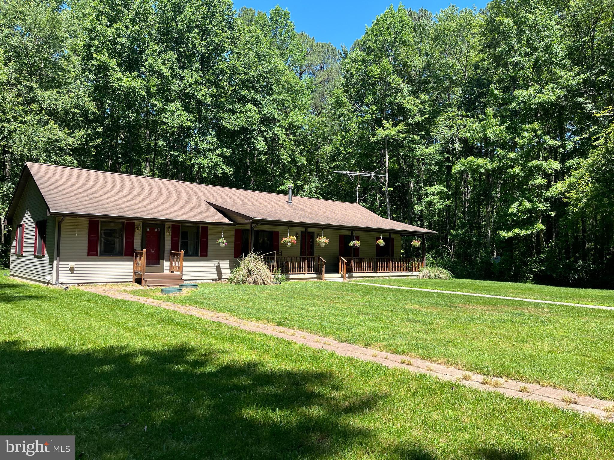 979 BARNEY JENKINS ROAD