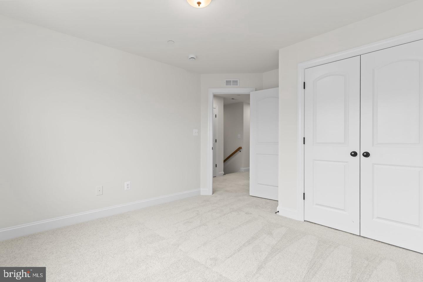 MEADOWS AT TOWN RUN II - Residential