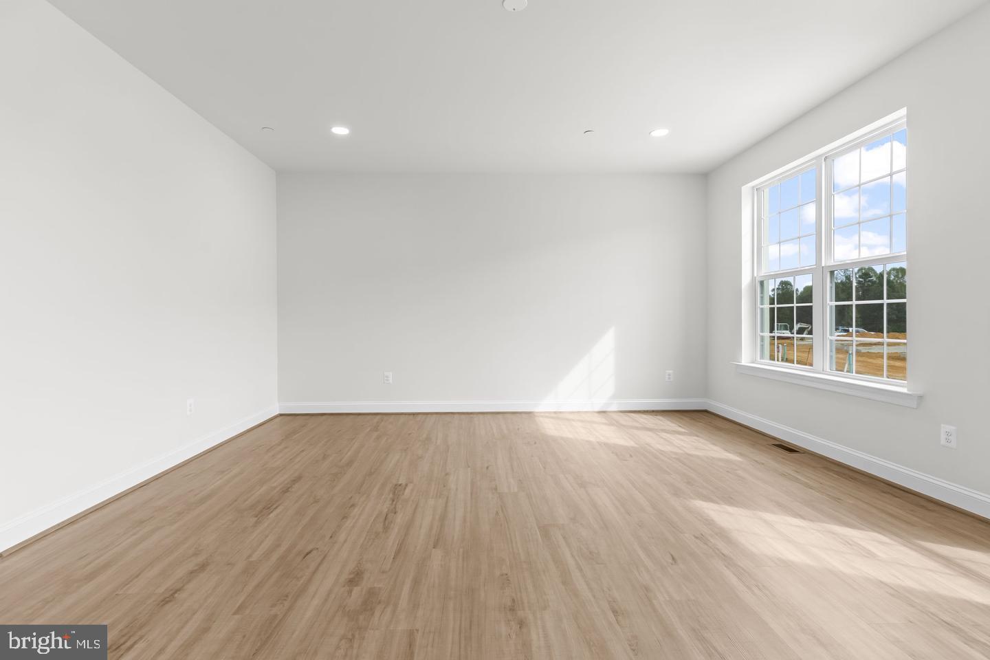 MEADOWS AT TOWN RUN II - Residential