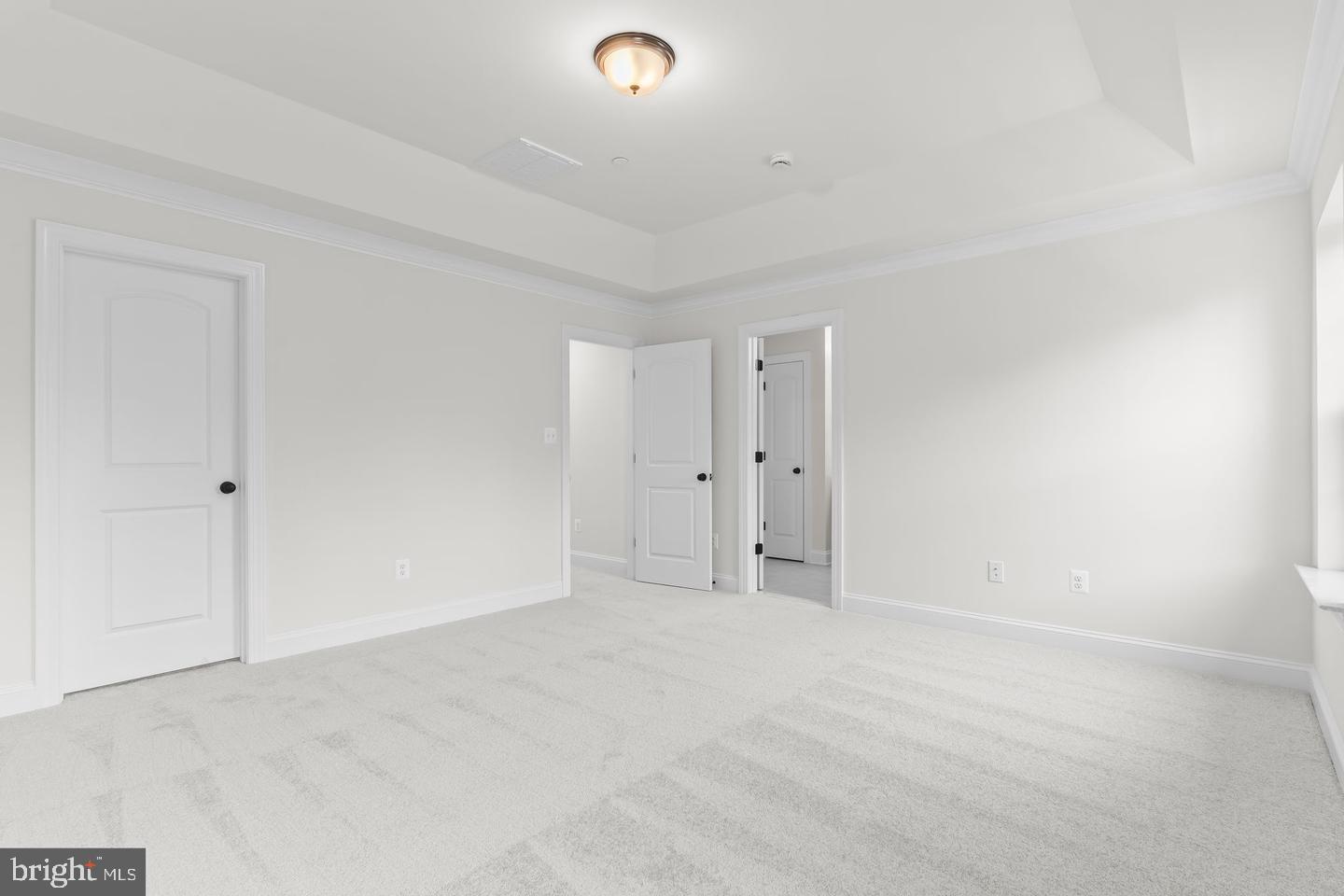 MEADOWS AT TOWN RUN II - Residential