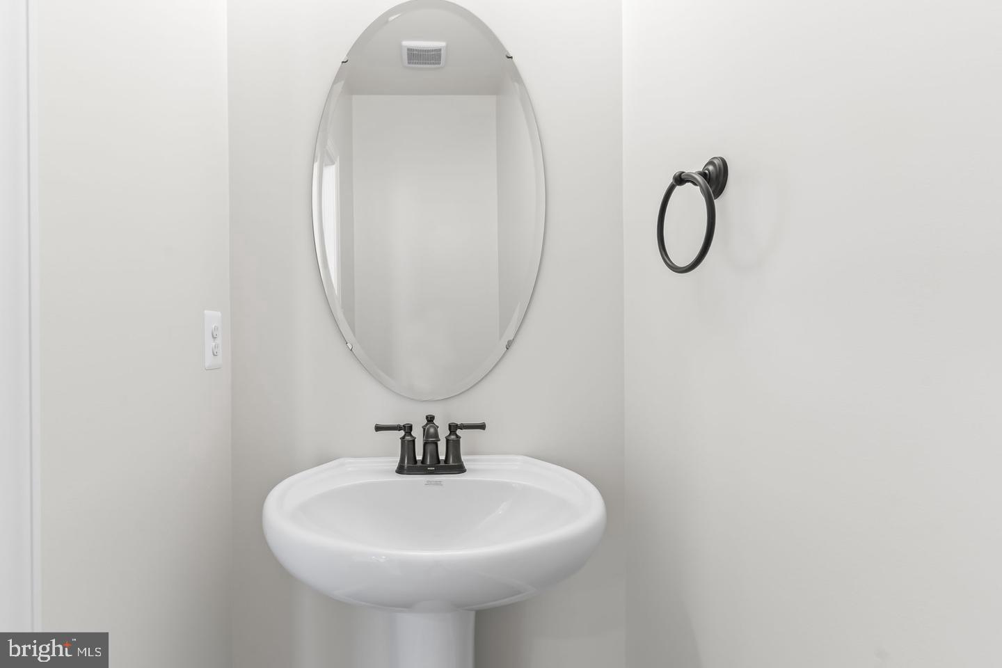 MEADOWS AT TOWN RUN II - Residential